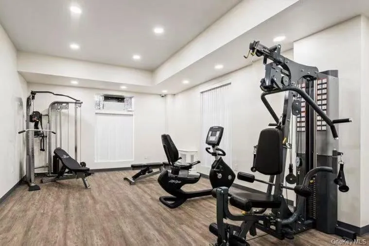 Building Gym Building Gym
