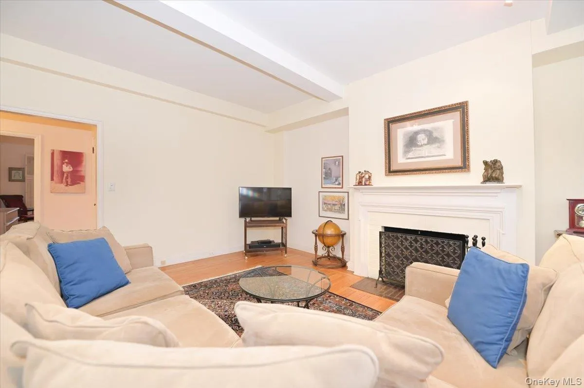 Large Living Room with Fireplace Large Living Room with Fireplace