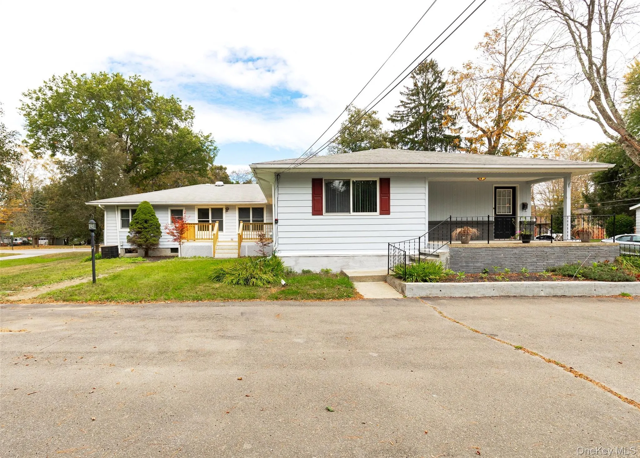 90 West Market, Red Hook, NY, 3 Bedrooms Bedrooms, 6 Rooms Rooms,2 BathroomsBathrooms,Residential Lease,For Rent,West Market,0,966020 90 West Market, Red Hook, NY, 3 Bedrooms Bedrooms, 6 Rooms Rooms,2 BathroomsBathrooms,Residential Lease,For Rent,West Market,0,966020