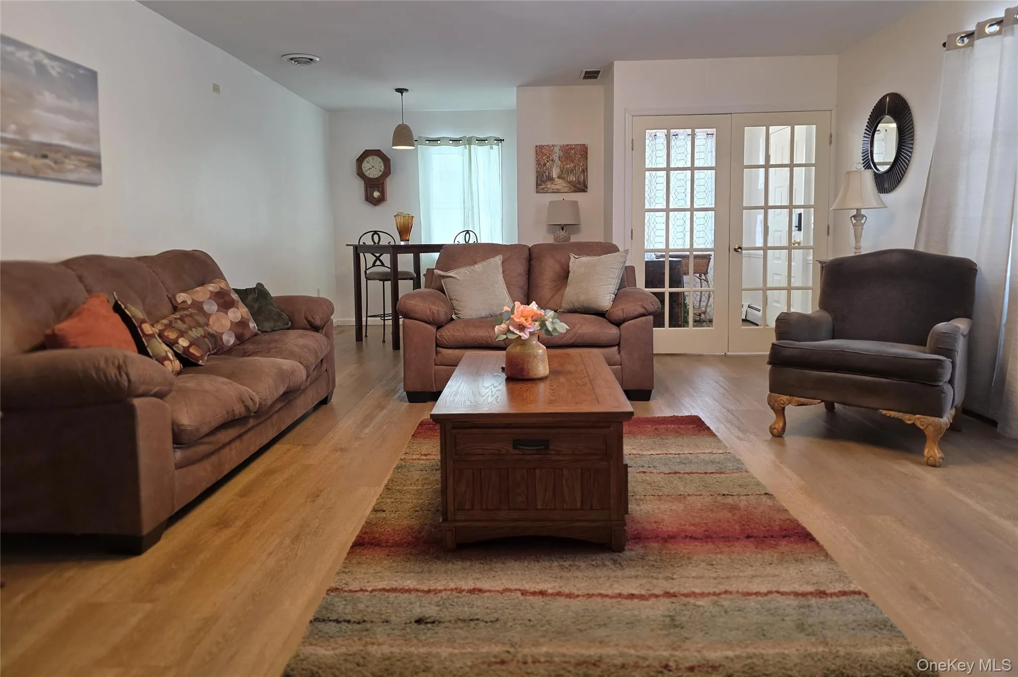 90 West Market, Red Hook, NY, 3 Bedrooms Bedrooms, 6 Rooms Rooms,2 BathroomsBathrooms,Residential Lease,For Rent,West Market,0,966020 90 West Market, Red Hook, NY, 3 Bedrooms Bedrooms, 6 Rooms Rooms,2 BathroomsBathrooms,Residential Lease,For Rent,West Market,0,966020