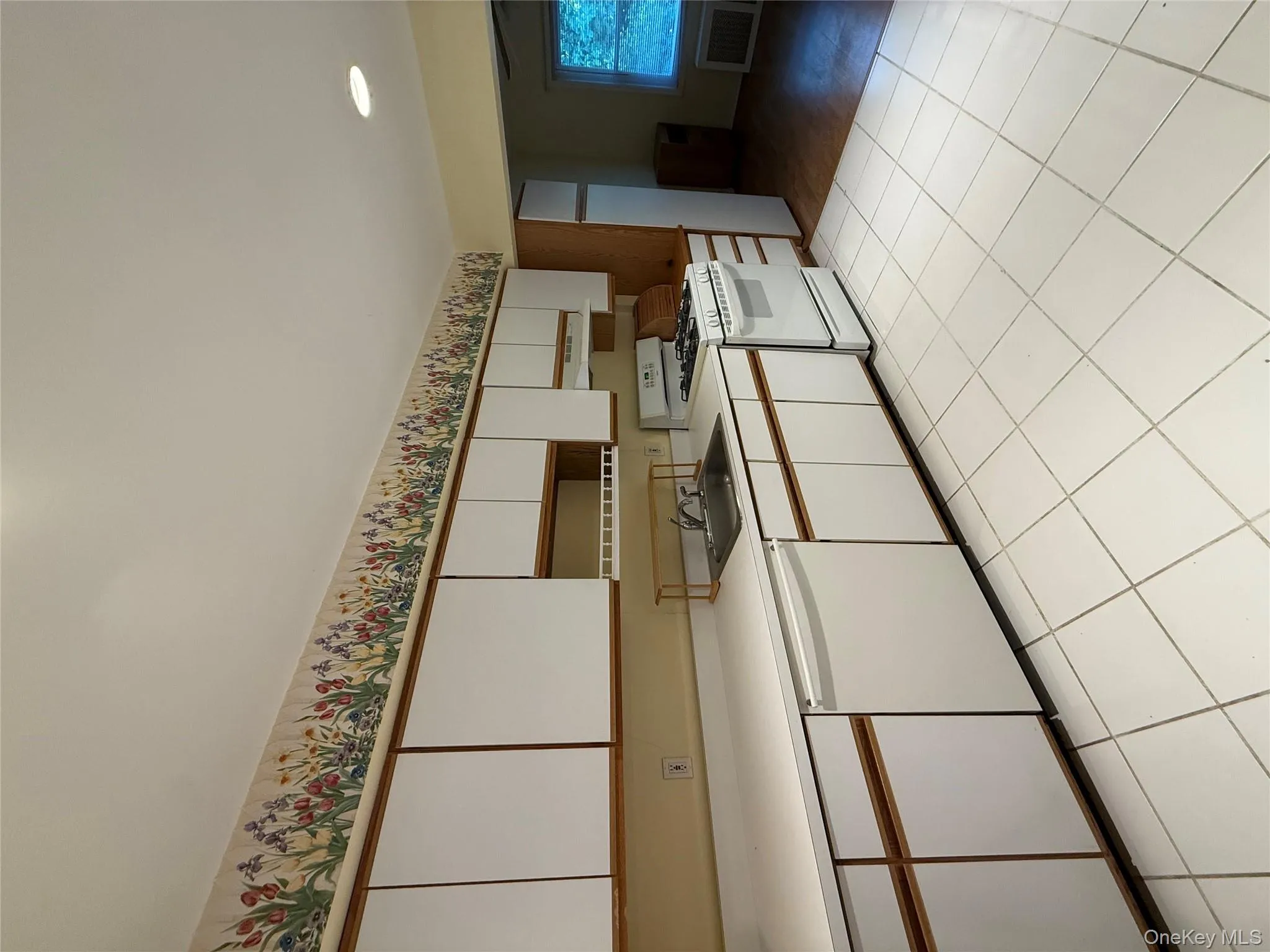 63 Franklin Avenue, Glen Cove, NY, 3 Bedrooms Bedrooms, 7 Rooms Rooms,1 BathroomBathrooms,Residential Lease,For Rent,Franklin,0,966033 63 Franklin Avenue, Glen Cove, NY, 3 Bedrooms Bedrooms, 7 Rooms Rooms,1 BathroomBathrooms,Residential Lease,For Rent,Franklin,0,966033