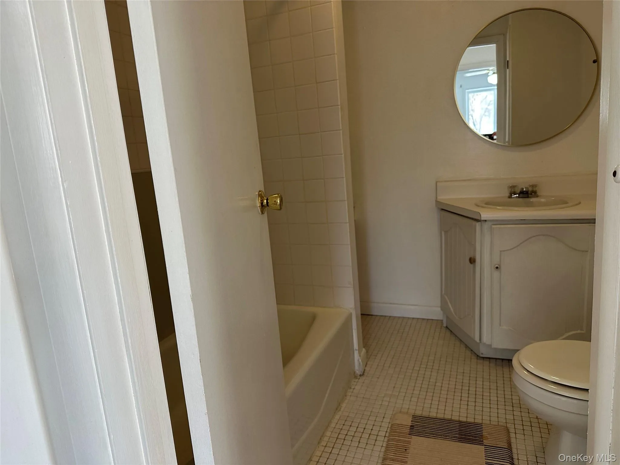 165 Ulster Avenue, Saugerties, NY, 1 Bedroom Bedrooms, 3 Rooms Rooms,1 BathroomBathrooms,Residential Lease,For Rent,Ulster,0,966045 165 Ulster Avenue, Saugerties, NY, 1 Bedroom Bedrooms, 3 Rooms Rooms,1 BathroomBathrooms,Residential Lease,For Rent,Ulster,0,966045