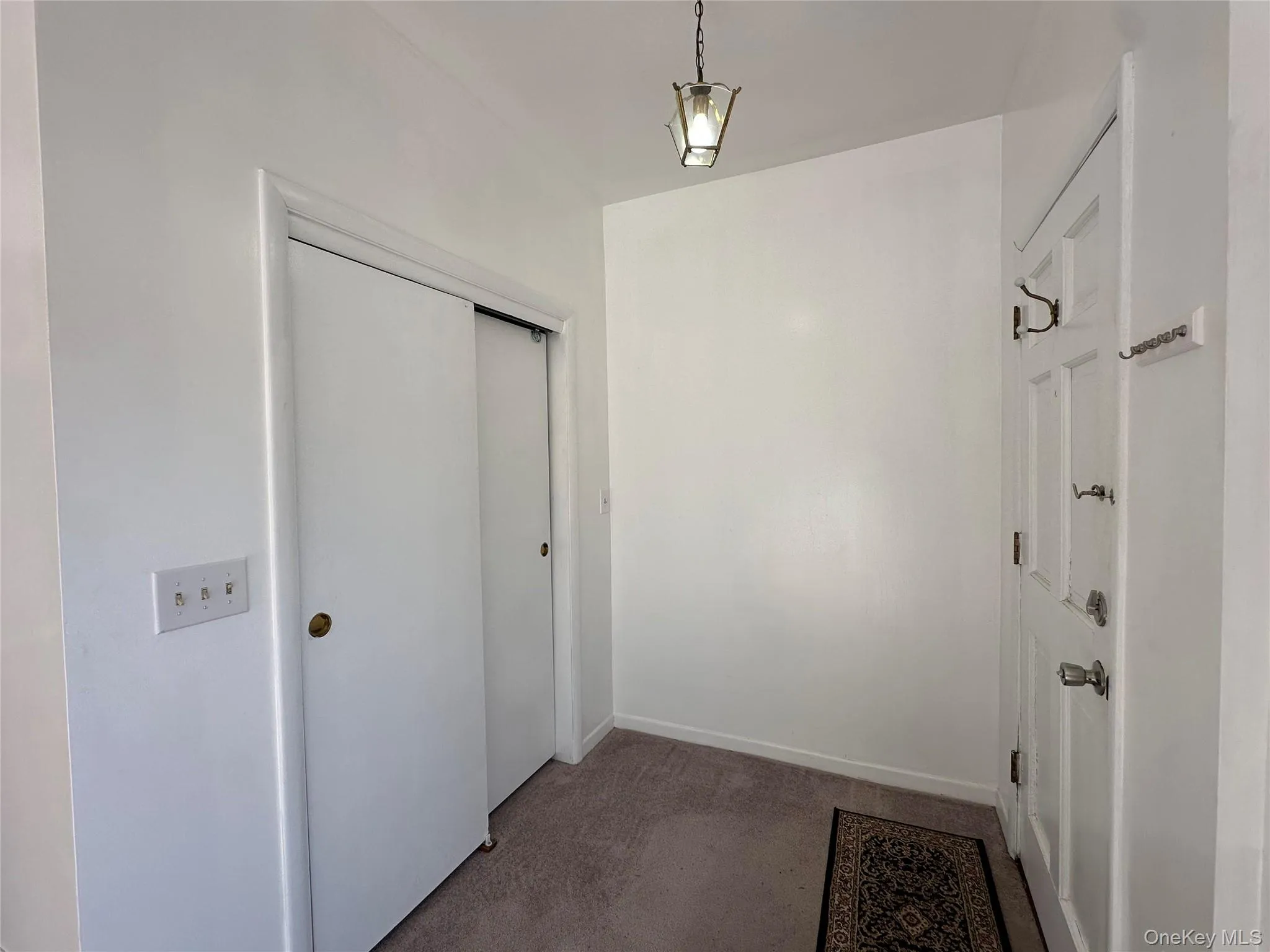 165 Ulster Avenue, Saugerties, NY, 1 Bedroom Bedrooms, 3 Rooms Rooms,1 BathroomBathrooms,Residential Lease,For Rent,Ulster,0,966045 165 Ulster Avenue, Saugerties, NY, 1 Bedroom Bedrooms, 3 Rooms Rooms,1 BathroomBathrooms,Residential Lease,For Rent,Ulster,0,966045