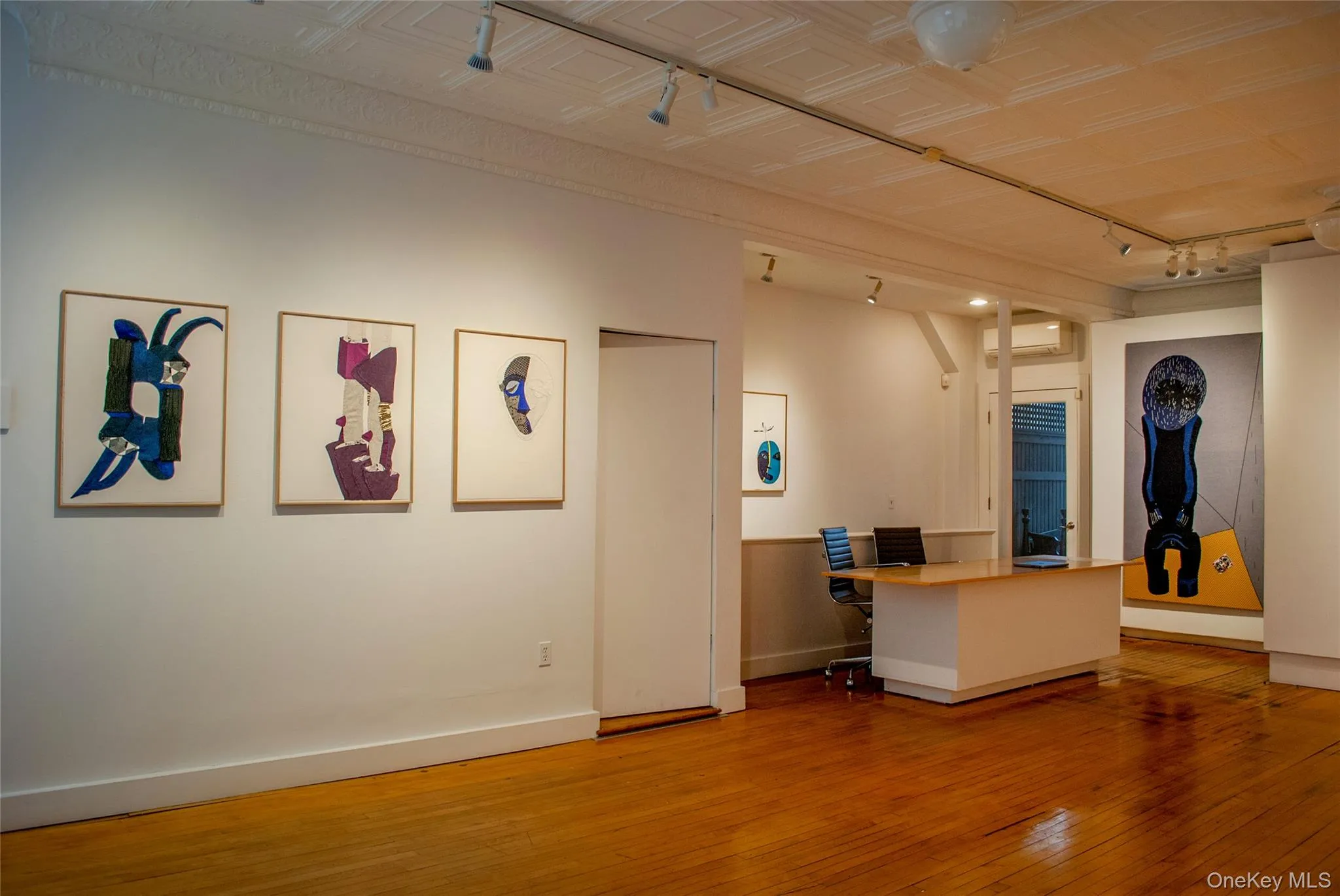 362 1/2 Warren Street, Hudson, NY, 4 Rooms Rooms,1 BathroomBathrooms,Residential Lease,For Rent,Warren,0,966058 362 1/2 Warren Street, Hudson, NY, 4 Rooms Rooms,1 BathroomBathrooms,Residential Lease,For Rent,Warren,0,966058