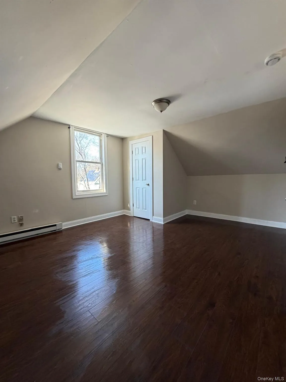 13 Hammersley Avenue, Poughkeepsie, NY, 2 Bedrooms Bedrooms, 4 Rooms Rooms,1 BathroomBathrooms,Residential Lease,For Rent,Hammersley,0,966071 13 Hammersley Avenue, Poughkeepsie, NY, 2 Bedrooms Bedrooms, 4 Rooms Rooms,1 BathroomBathrooms,Residential Lease,For Rent,Hammersley,0,966071