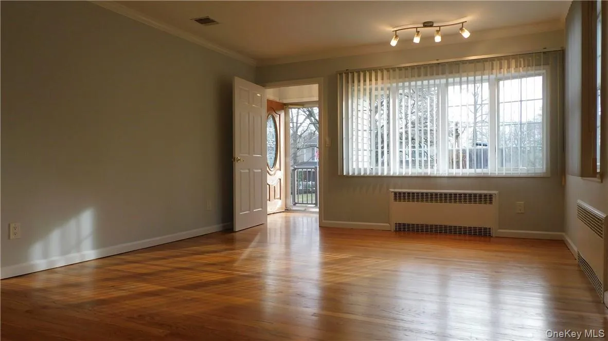 10 Nauraushaun Road, Orangetown, NY, 3 Bedrooms Bedrooms, 7 Rooms Rooms,2 BathroomsBathrooms,Residential Lease,For Rent,Nauraushaun,0,966092 10 Nauraushaun Road, Orangetown, NY, 3 Bedrooms Bedrooms, 7 Rooms Rooms,2 BathroomsBathrooms,Residential Lease,For Rent,Nauraushaun,0,966092