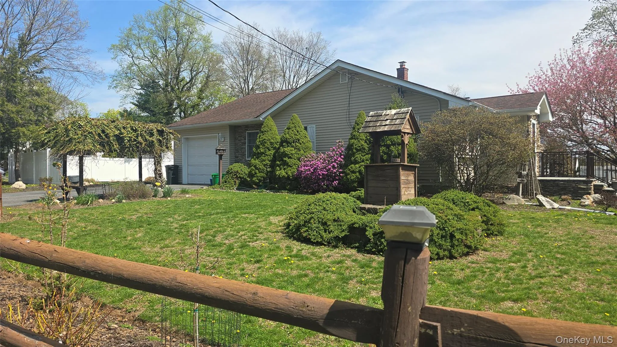 10 Nauraushaun Road, Orangetown, NY, 3 Bedrooms Bedrooms, 7 Rooms Rooms,2 BathroomsBathrooms,Residential Lease,For Rent,Nauraushaun,0,966092 10 Nauraushaun Road, Orangetown, NY, 3 Bedrooms Bedrooms, 7 Rooms Rooms,2 BathroomsBathrooms,Residential Lease,For Rent,Nauraushaun,0,966092