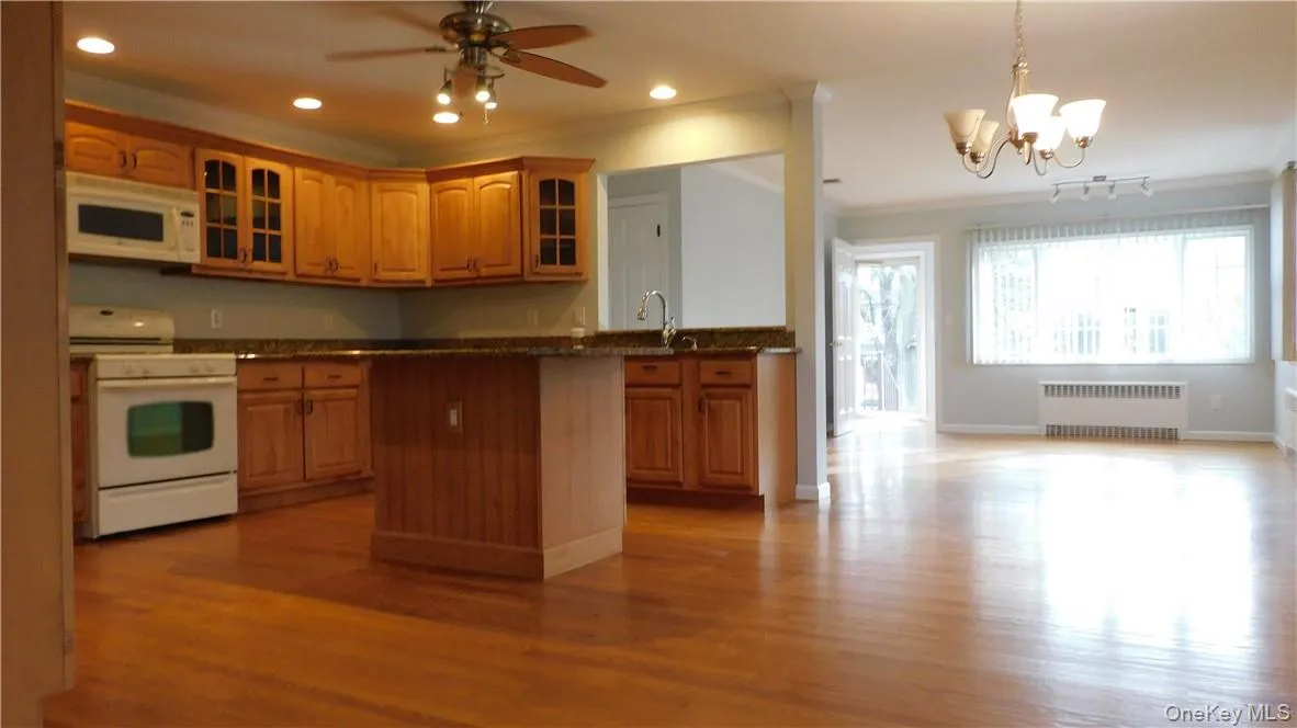 10 Nauraushaun Road, Orangetown, NY, 3 Bedrooms Bedrooms, 7 Rooms Rooms,2 BathroomsBathrooms,Residential Lease,For Rent,Nauraushaun,0,966092 10 Nauraushaun Road, Orangetown, NY, 3 Bedrooms Bedrooms, 7 Rooms Rooms,2 BathroomsBathrooms,Residential Lease,For Rent,Nauraushaun,0,966092