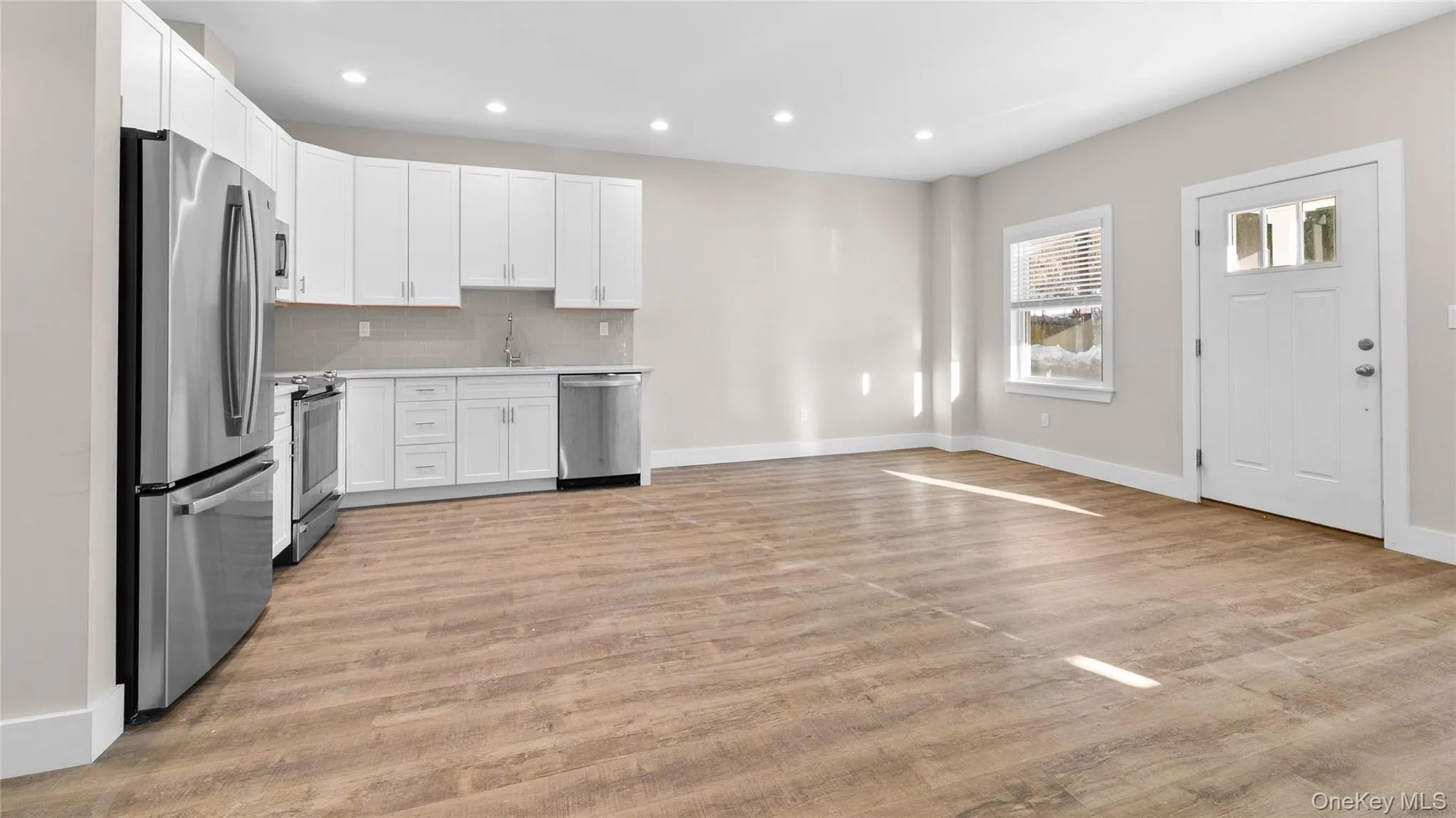 Another great view of this great space! Another great view of this great space!