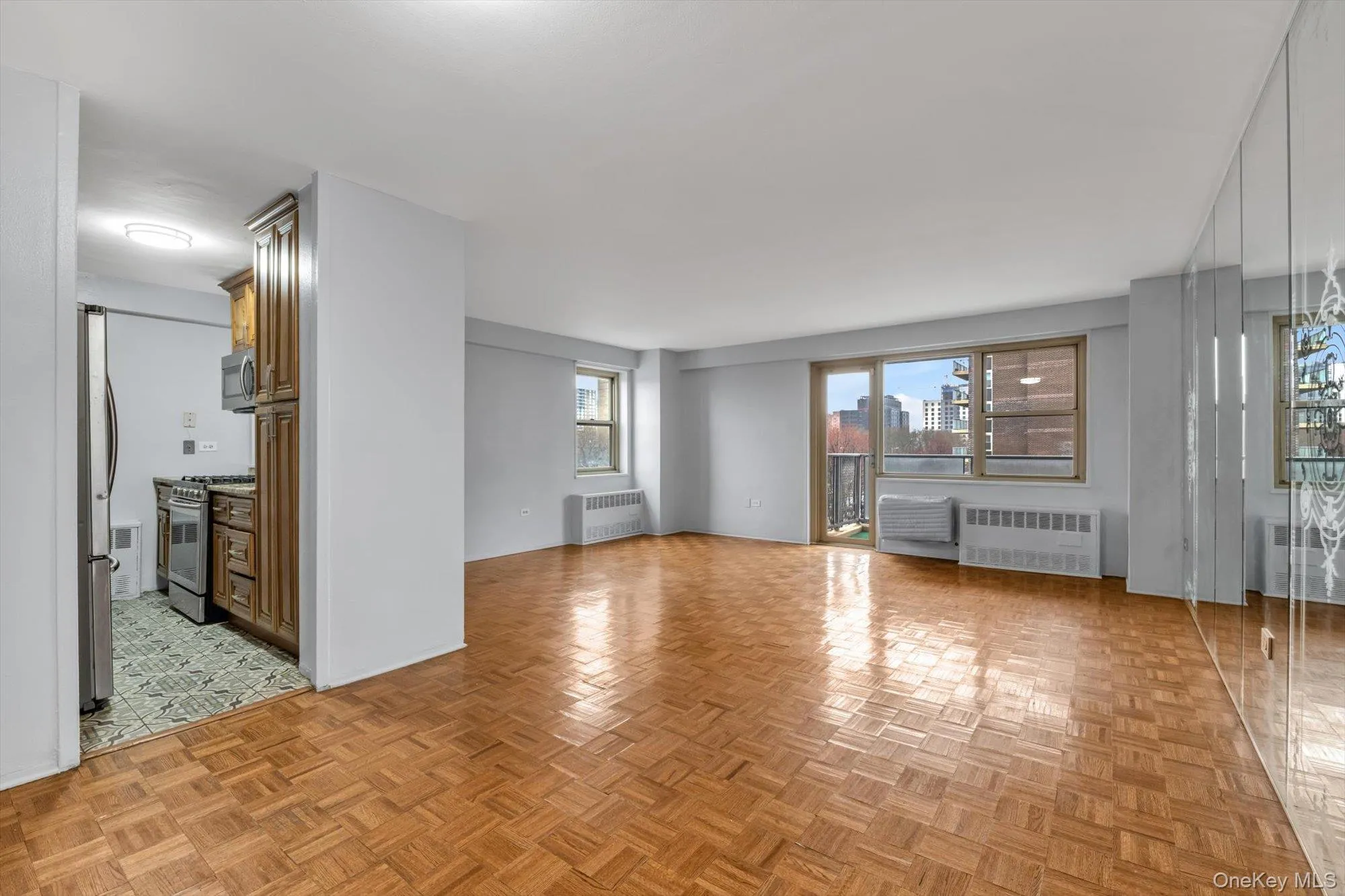 1019 Van Siclen Avenue, New York, NY, 3 Bedrooms Bedrooms, 7 Rooms Rooms,1 BathroomBathrooms,Residential,For Rent,Van Siclen,0,966113 1019 Van Siclen Avenue, New York, NY, 3 Bedrooms Bedrooms, 7 Rooms Rooms,1 BathroomBathrooms,Residential,For Rent,Van Siclen,0,966113