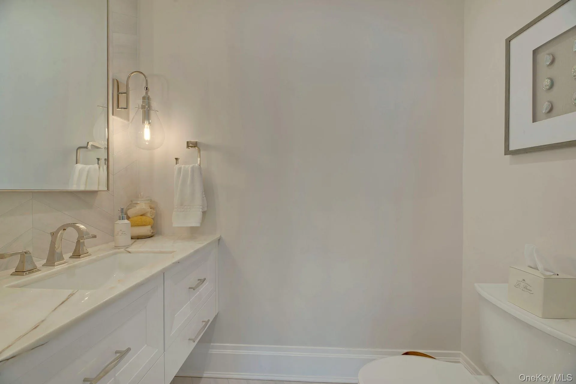 165 Marine Place, Southold, NY, 4 Bedrooms Bedrooms, 9 Rooms Rooms,4 BathroomsBathrooms,Residential Lease,For Rent,Marine,0,966114 165 Marine Place, Southold, NY, 4 Bedrooms Bedrooms, 9 Rooms Rooms,4 BathroomsBathrooms,Residential Lease,For Rent,Marine,0,966114