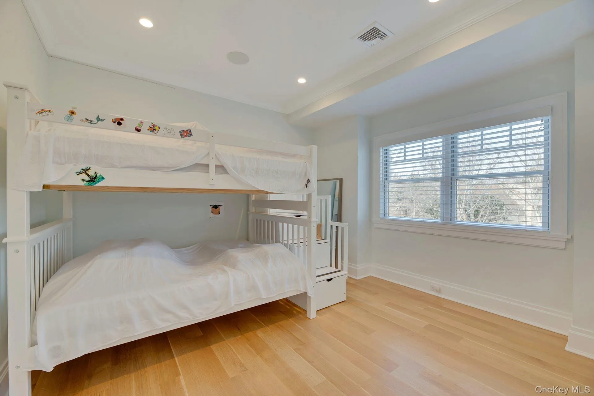 165 Marine Place, Southold, NY, 4 Bedrooms Bedrooms, 9 Rooms Rooms,4 BathroomsBathrooms,Residential Lease,For Rent,Marine,0,966114 165 Marine Place, Southold, NY, 4 Bedrooms Bedrooms, 9 Rooms Rooms,4 BathroomsBathrooms,Residential Lease,For Rent,Marine,0,966114