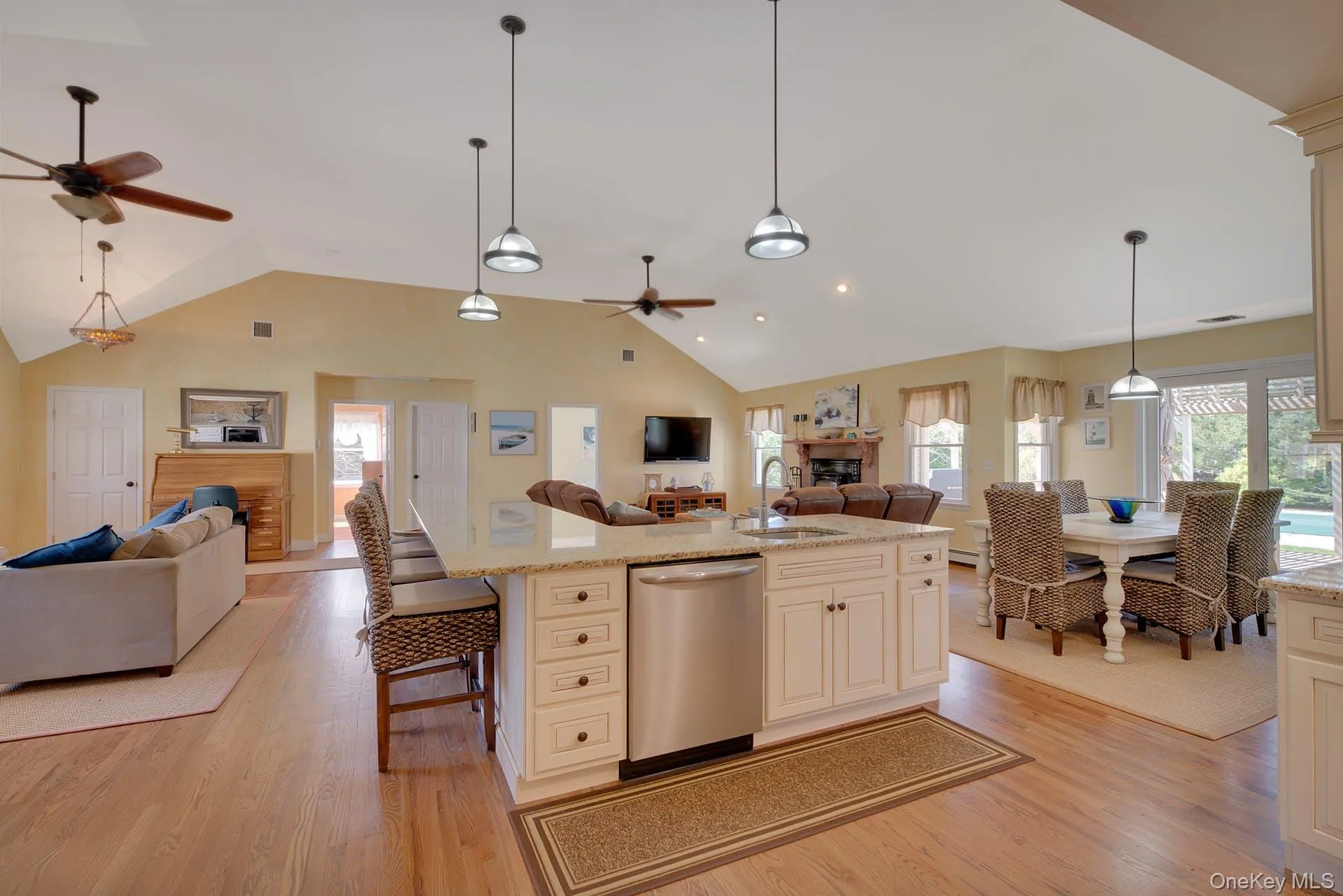 3045 Rocky Point Road, Southold, NY, 3 Bedrooms Bedrooms, 7 Rooms Rooms,2 BathroomsBathrooms,Residential Lease,For Rent,Rocky Point,0,966136 3045 Rocky Point Road, Southold, NY, 3 Bedrooms Bedrooms, 7 Rooms Rooms,2 BathroomsBathrooms,Residential Lease,For Rent,Rocky Point,0,966136