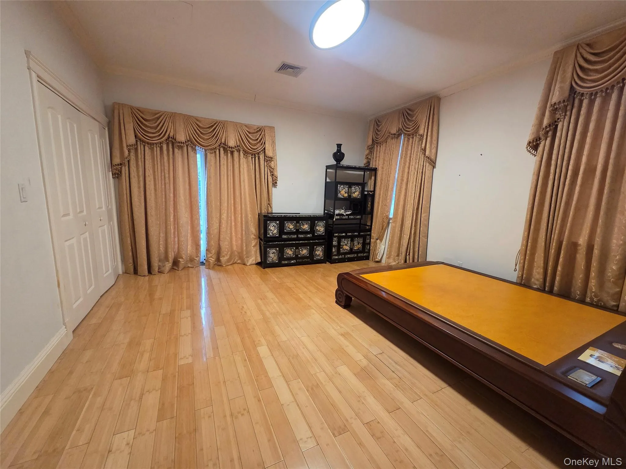 35-62 168th Street, New York, NY, 3 Bedrooms Bedrooms, 7 Rooms Rooms,2 BathroomsBathrooms,Residential,For Rent,168th,0,KEY966137 35-62 168th Street, New York, NY, 3 Bedrooms Bedrooms, 7 Rooms Rooms,2 BathroomsBathrooms,Residential,For Rent,168th,0,KEY966137