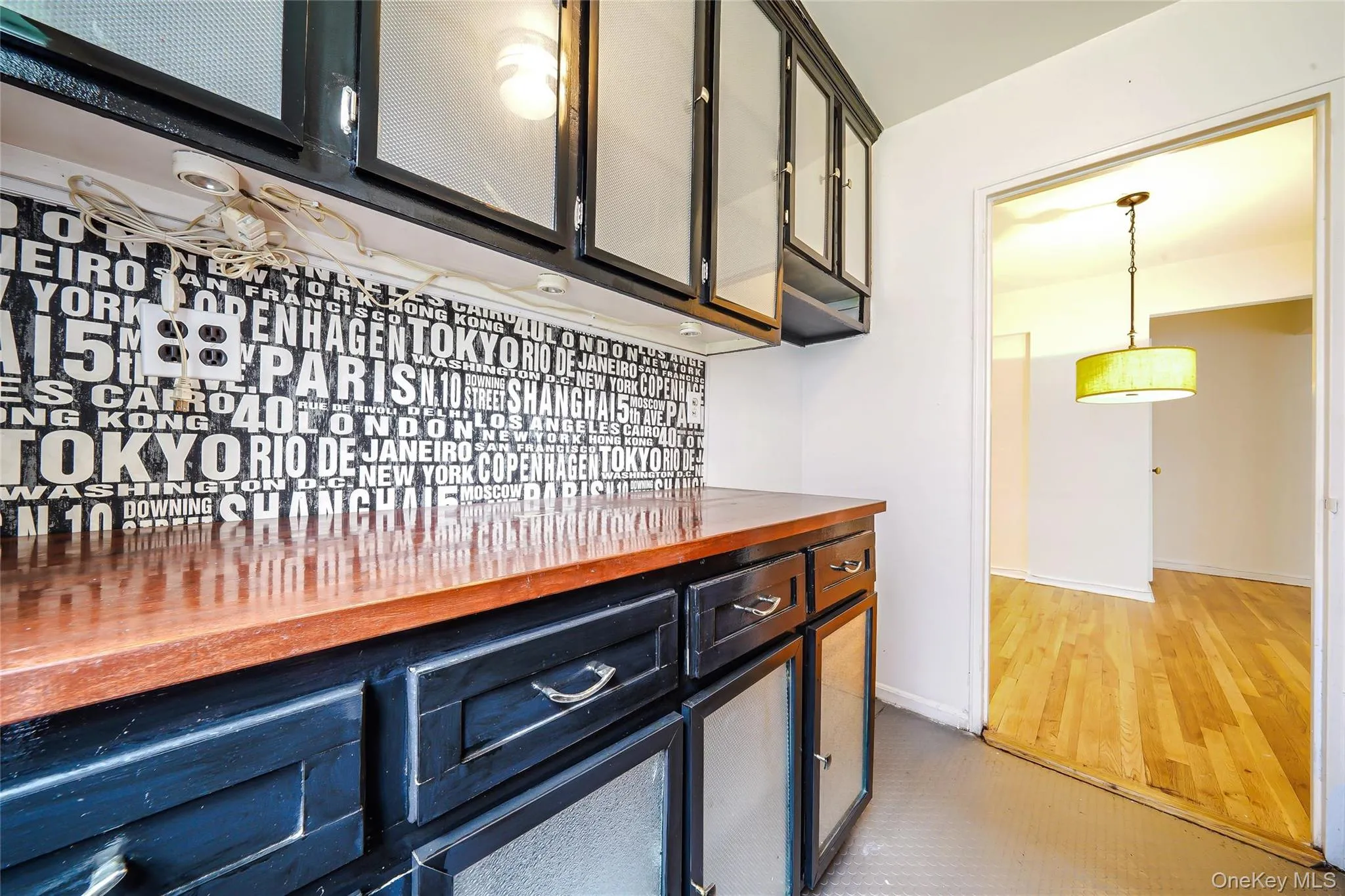 1 Fisher Drive, Mount Vernon, NY, 1 Bedroom Bedrooms, 4 Rooms Rooms,1 BathroomBathrooms,Residential,For Rent,Fisher Drive,0,966149 1 Fisher Drive, Mount Vernon, NY, 1 Bedroom Bedrooms, 4 Rooms Rooms,1 BathroomBathrooms,Residential,For Rent,Fisher Drive,0,966149