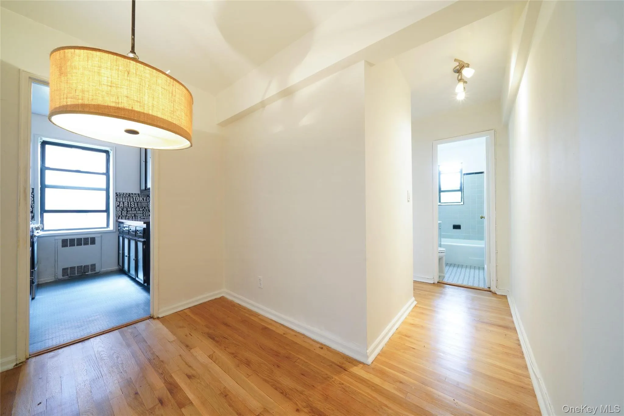 1 Fisher Drive, Mount Vernon, NY, 1 Bedroom Bedrooms, 4 Rooms Rooms,1 BathroomBathrooms,Residential,For Rent,Fisher Drive,0,966149 1 Fisher Drive, Mount Vernon, NY, 1 Bedroom Bedrooms, 4 Rooms Rooms,1 BathroomBathrooms,Residential,For Rent,Fisher Drive,0,966149