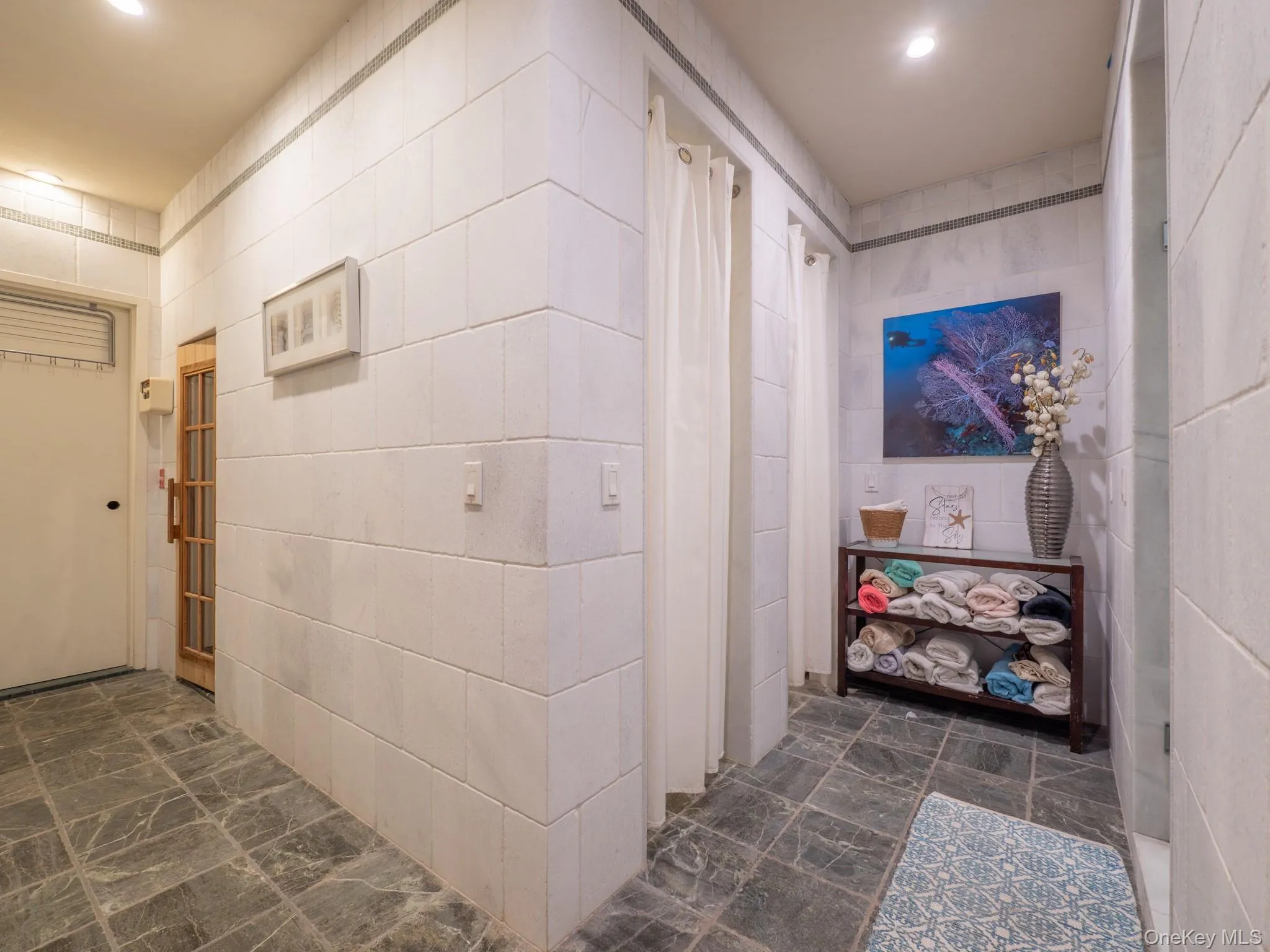 18461 Radnor Road, New York, NY, 5 Bedrooms Bedrooms, 20 Rooms Rooms,7 BathroomsBathrooms,Residential,For Rent,Radnor,0,966166 18461 Radnor Road, New York, NY, 5 Bedrooms Bedrooms, 20 Rooms Rooms,7 BathroomsBathrooms,Residential,For Rent,Radnor,0,966166