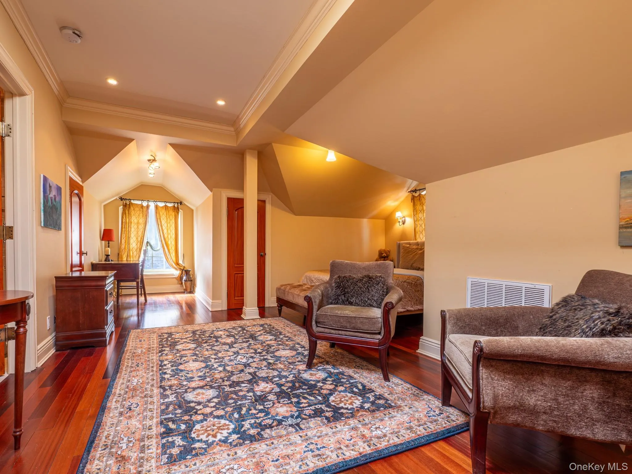 18461 Radnor Road, New York, NY, 5 Bedrooms Bedrooms, 20 Rooms Rooms,7 BathroomsBathrooms,Residential,For Rent,Radnor,0,966166 18461 Radnor Road, New York, NY, 5 Bedrooms Bedrooms, 20 Rooms Rooms,7 BathroomsBathrooms,Residential,For Rent,Radnor,0,966166
