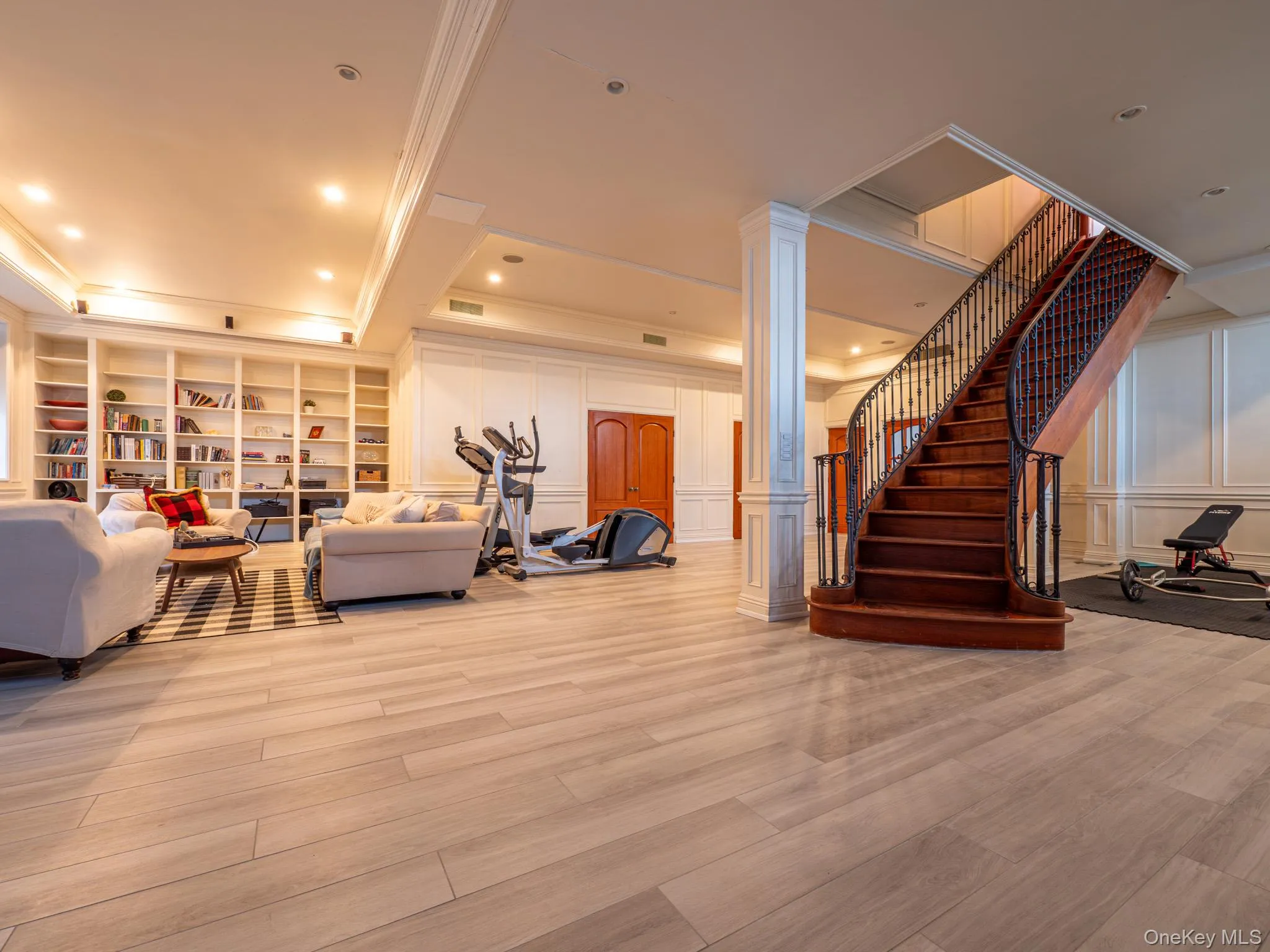 18461 Radnor Road, New York, NY, 5 Bedrooms Bedrooms, 20 Rooms Rooms,7 BathroomsBathrooms,Residential,For Rent,Radnor,0,966166 18461 Radnor Road, New York, NY, 5 Bedrooms Bedrooms, 20 Rooms Rooms,7 BathroomsBathrooms,Residential,For Rent,Radnor,0,966166