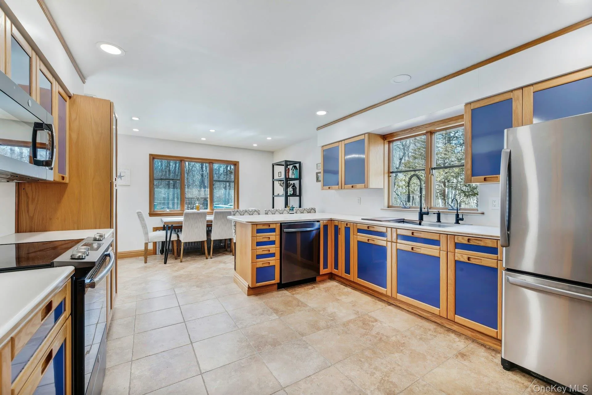 Eat in Kitchen - Photo 1 Eat in Kitchen - Photo 1