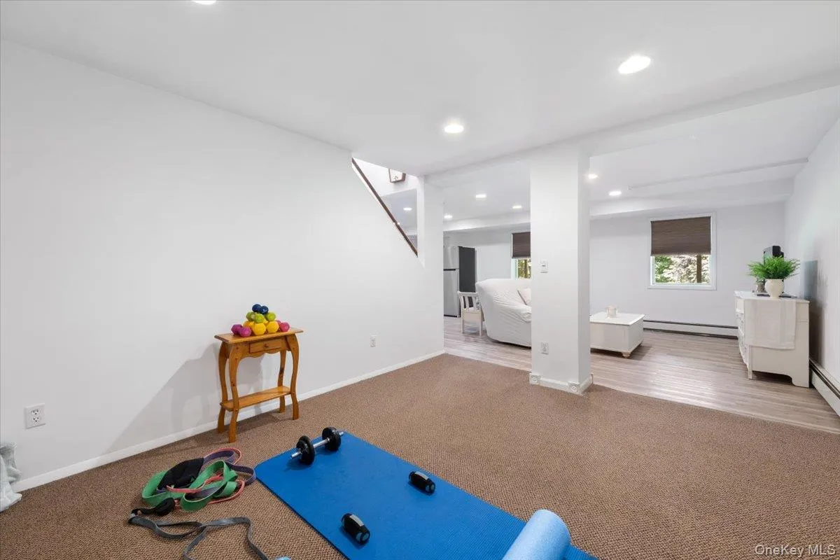 27 Pugsley Parkway, Cortlandt, NY, 3 Bedrooms Bedrooms, 10 Rooms Rooms,3 BathroomsBathrooms,Residential,For Rent,Pugsley,0,966174 27 Pugsley Parkway, Cortlandt, NY, 3 Bedrooms Bedrooms, 10 Rooms Rooms,3 BathroomsBathrooms,Residential,For Rent,Pugsley,0,966174