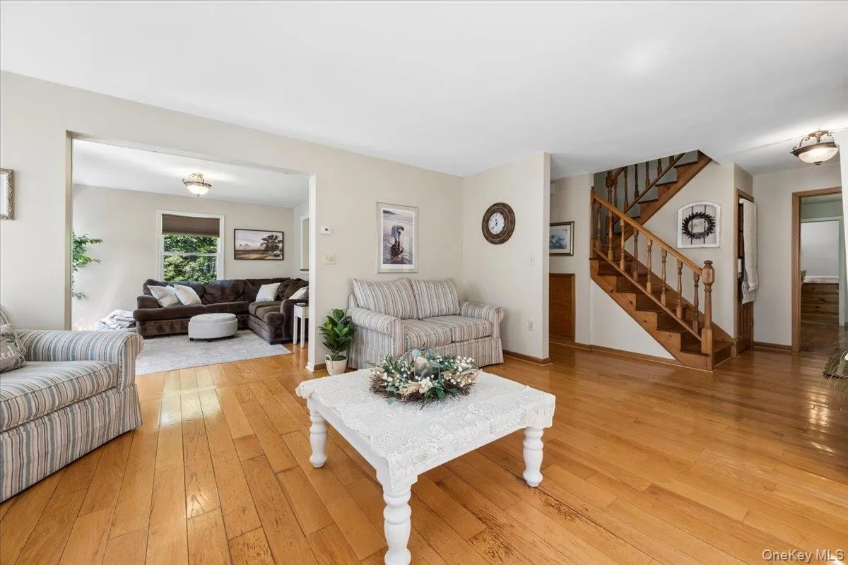 27 Pugsley Parkway, Cortlandt, NY, 3 Bedrooms Bedrooms, 10 Rooms Rooms,3 BathroomsBathrooms,Residential,For Rent,Pugsley,0,966174 27 Pugsley Parkway, Cortlandt, NY, 3 Bedrooms Bedrooms, 10 Rooms Rooms,3 BathroomsBathrooms,Residential,For Rent,Pugsley,0,966174