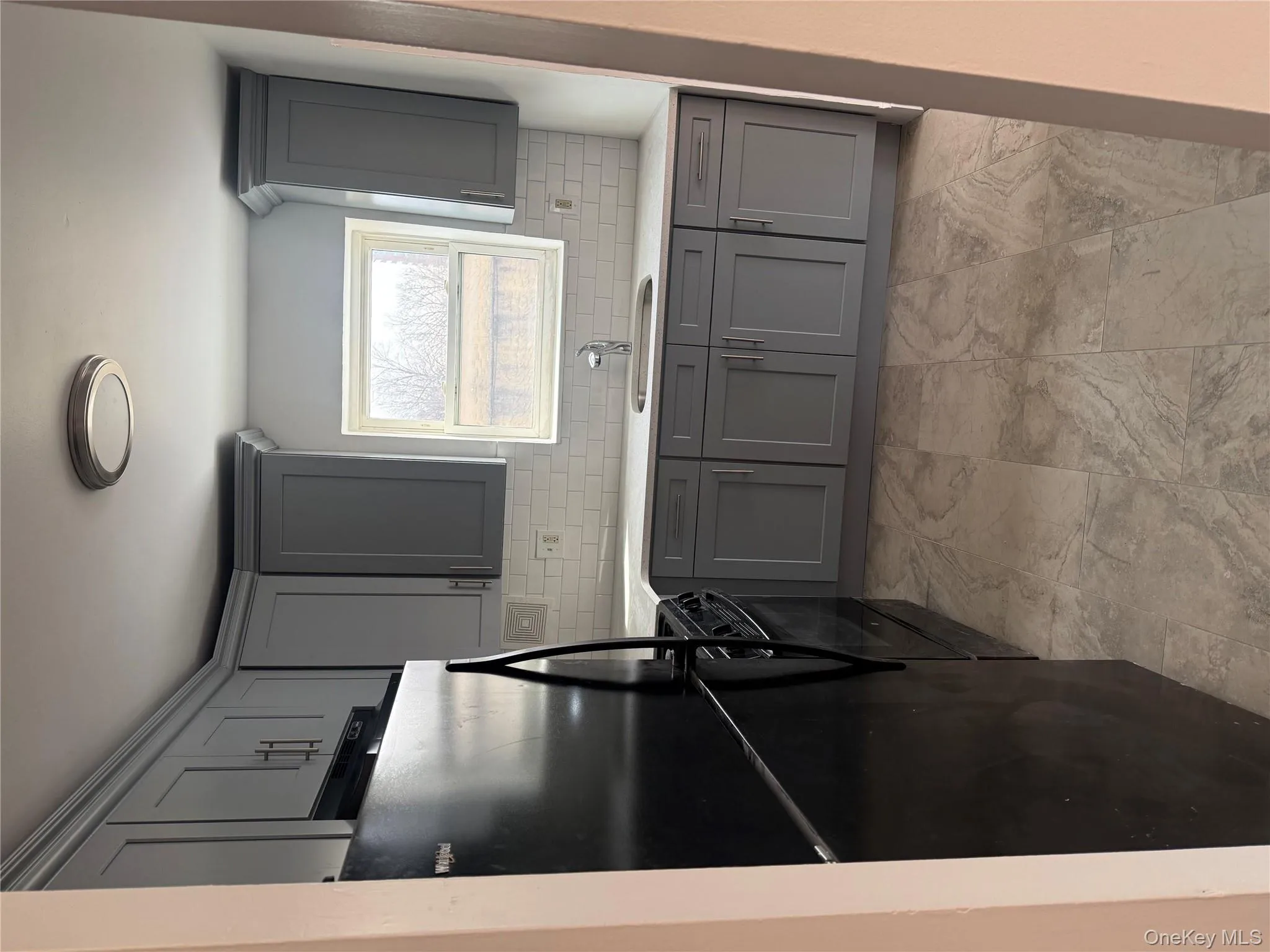 3550 Palmer Avenue, New York, NY, 3 Bedrooms Bedrooms, 7 Rooms Rooms,2 BathroomsBathrooms,Residential Lease,For Rent,Palmer,0,966188 3550 Palmer Avenue, New York, NY, 3 Bedrooms Bedrooms, 7 Rooms Rooms,2 BathroomsBathrooms,Residential Lease,For Rent,Palmer,0,966188