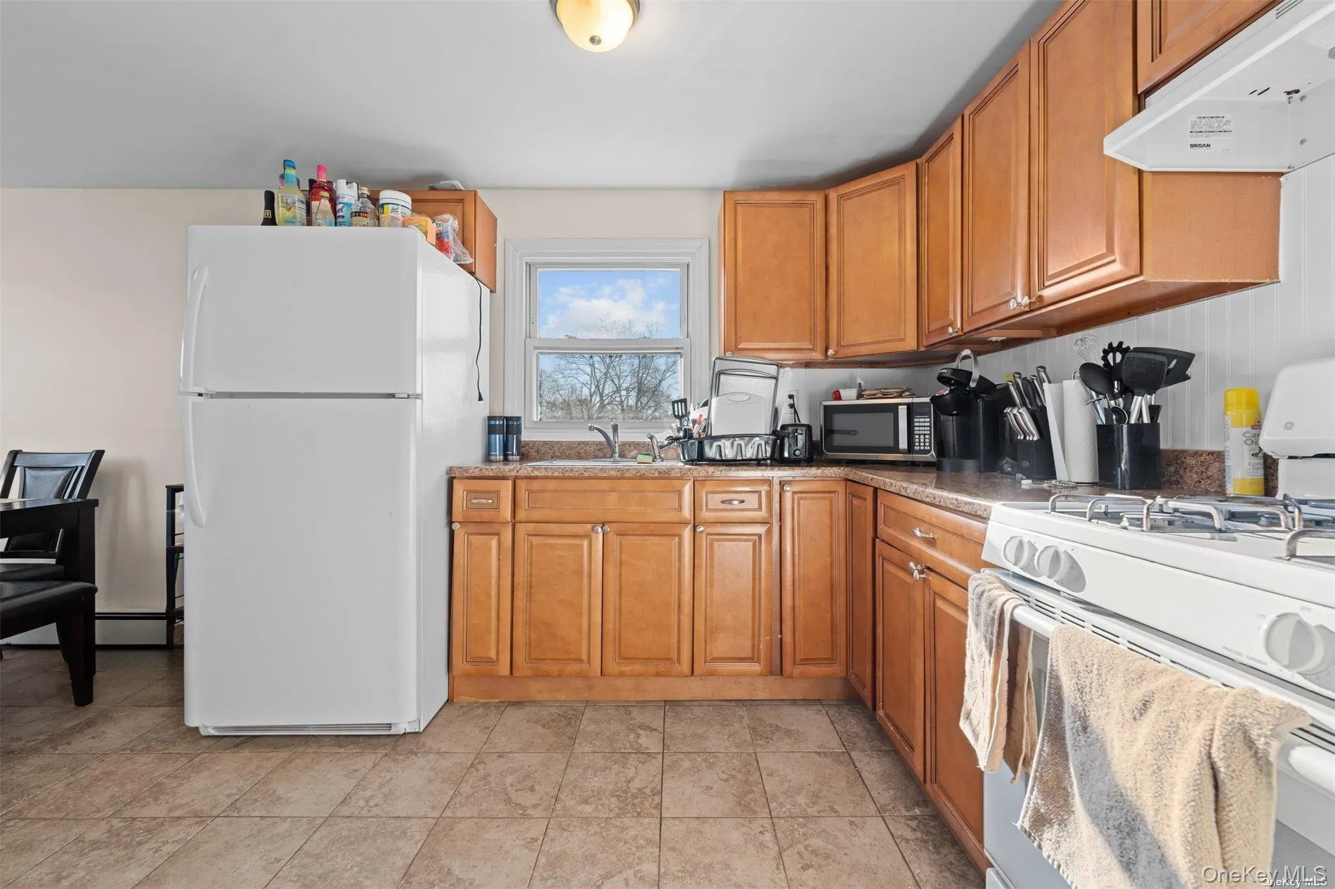 733 14th Street, West Babylon, NY, 2 Bedrooms Bedrooms, 4 Rooms Rooms,1 BathroomBathrooms,Residential Lease,For Rent,14th,0,966209 733 14th Street, West Babylon, NY, 2 Bedrooms Bedrooms, 4 Rooms Rooms,1 BathroomBathrooms,Residential Lease,For Rent,14th,0,966209