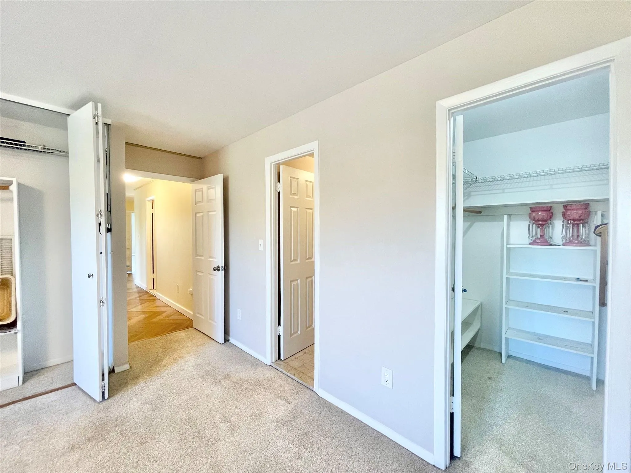 12 Bond Street, North Hempstead, NY, 2 Bedrooms Bedrooms, 5 Rooms Rooms,2 BathroomsBathrooms,Residential Lease,For Rent,Bond,0,966218 12 Bond Street, North Hempstead, NY, 2 Bedrooms Bedrooms, 5 Rooms Rooms,2 BathroomsBathrooms,Residential Lease,For Rent,Bond,0,966218
