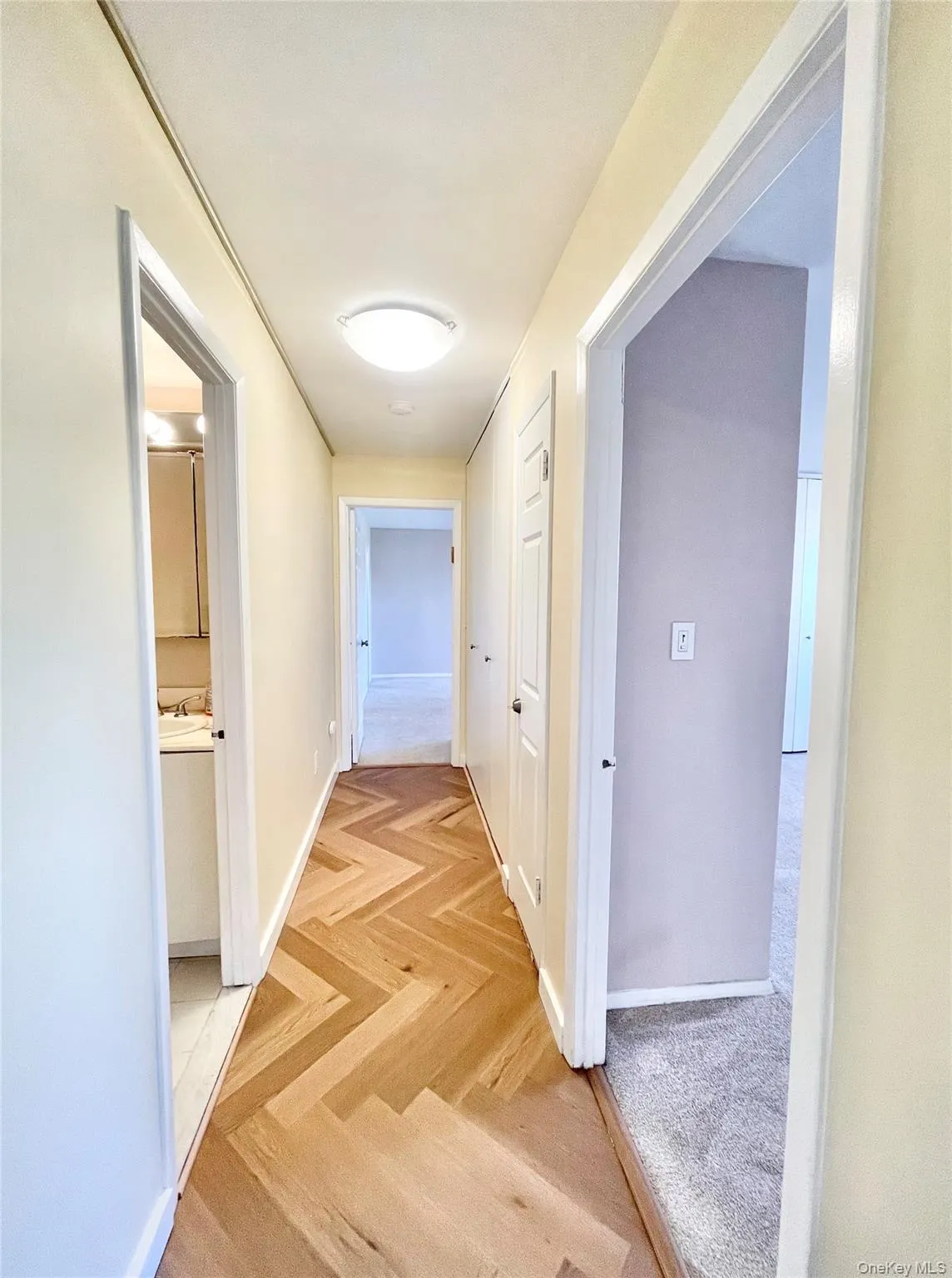 12 Bond Street, North Hempstead, NY, 2 Bedrooms Bedrooms, 5 Rooms Rooms,2 BathroomsBathrooms,Residential Lease,For Rent,Bond,0,966218 12 Bond Street, North Hempstead, NY, 2 Bedrooms Bedrooms, 5 Rooms Rooms,2 BathroomsBathrooms,Residential Lease,For Rent,Bond,0,966218