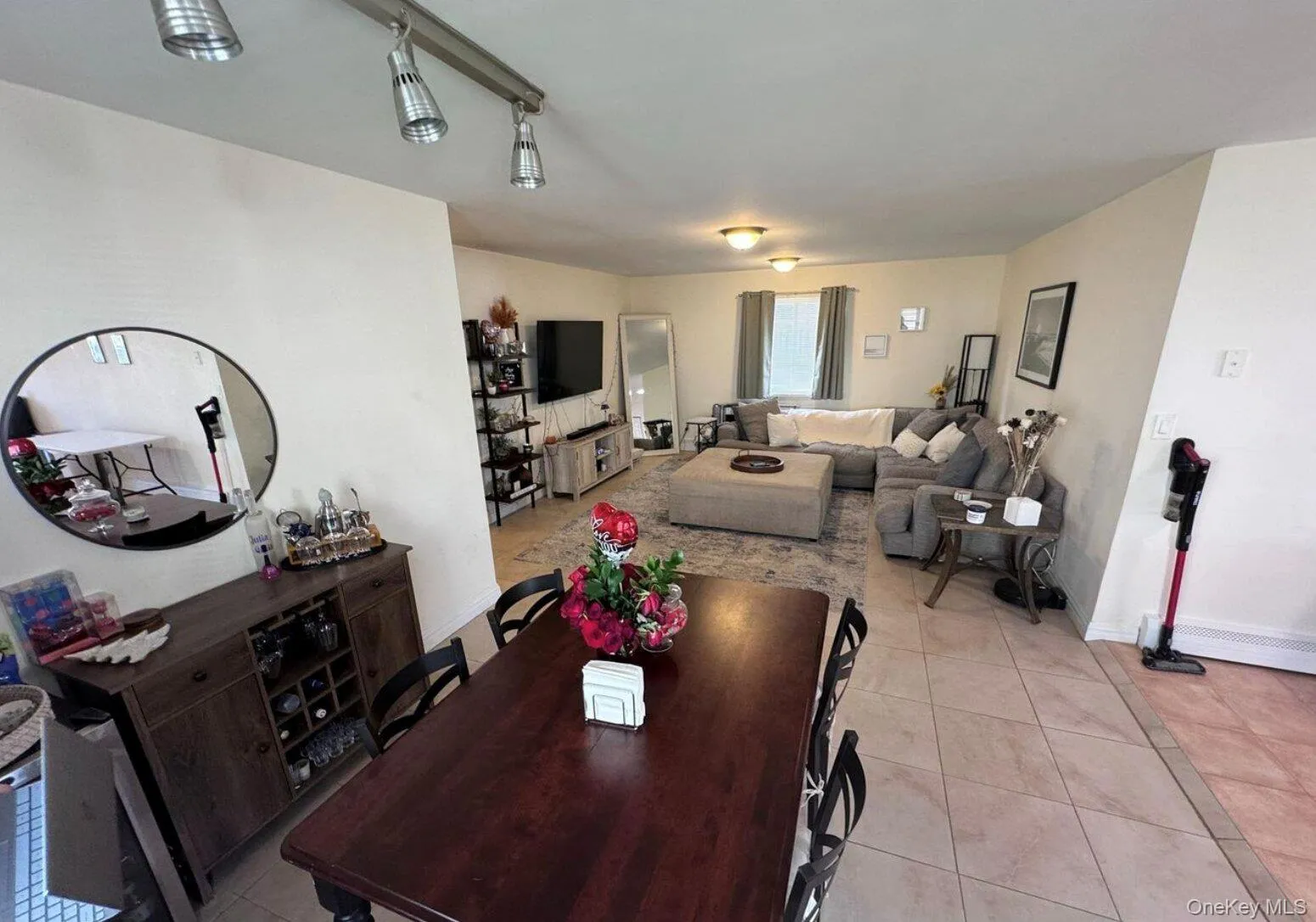 518 Penn Street, Long Beach, NY, 3 Bedrooms Bedrooms, 6 Rooms Rooms,2 BathroomsBathrooms,Residential Lease,For Rent,Penn,0,966222 518 Penn Street, Long Beach, NY, 3 Bedrooms Bedrooms, 6 Rooms Rooms,2 BathroomsBathrooms,Residential Lease,For Rent,Penn,0,966222