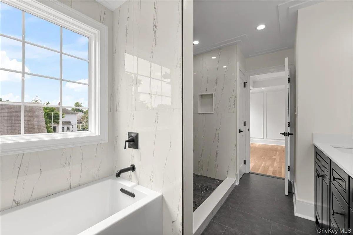51 Willis Avenue, Oyster Bay, NY, 5 Bedrooms Bedrooms, 9 Rooms Rooms,3 BathroomsBathrooms,Residential,For Rent,Willis,0,966235 51 Willis Avenue, Oyster Bay, NY, 5 Bedrooms Bedrooms, 9 Rooms Rooms,3 BathroomsBathrooms,Residential,For Rent,Willis,0,966235