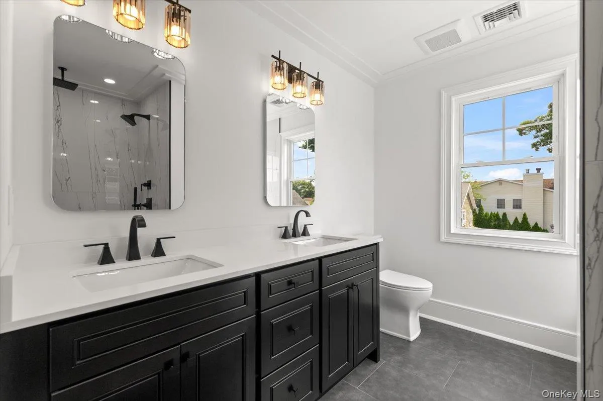 51 Willis Avenue, Oyster Bay, NY, 5 Bedrooms Bedrooms, 9 Rooms Rooms,3 BathroomsBathrooms,Residential,For Rent,Willis,0,966235 51 Willis Avenue, Oyster Bay, NY, 5 Bedrooms Bedrooms, 9 Rooms Rooms,3 BathroomsBathrooms,Residential,For Rent,Willis,0,966235