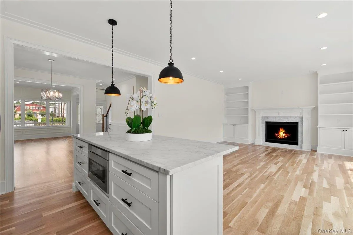 51 Willis Avenue, Oyster Bay, NY, 5 Bedrooms Bedrooms, 9 Rooms Rooms,3 BathroomsBathrooms,Residential,For Rent,Willis,0,966235 51 Willis Avenue, Oyster Bay, NY, 5 Bedrooms Bedrooms, 9 Rooms Rooms,3 BathroomsBathrooms,Residential,For Rent,Willis,0,966235