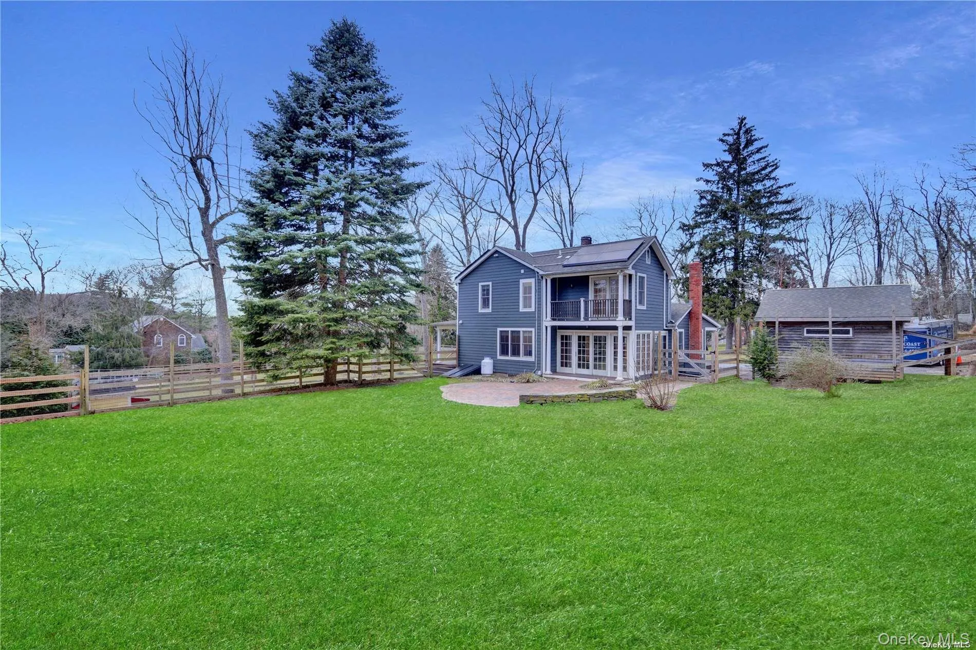 Fully Fenced Yard Fully Fenced Yard