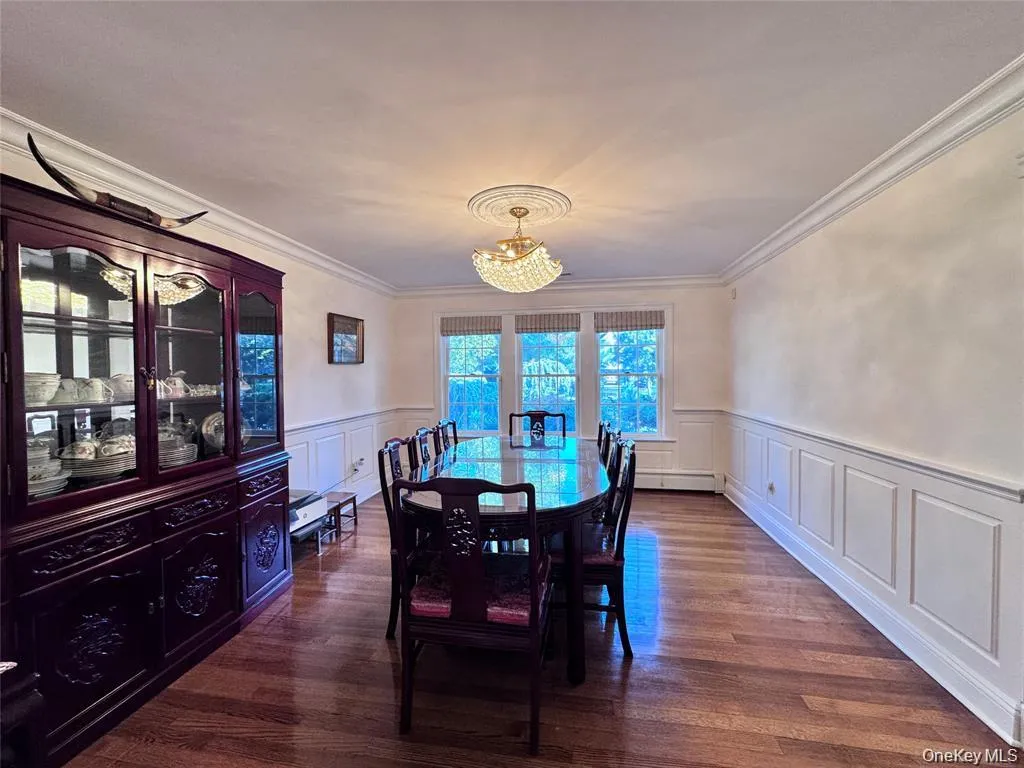 35 Moss Lane, Oyster Bay, NY, 4 Bedrooms Bedrooms, 12 Rooms Rooms,4 BathroomsBathrooms,Residential,For Rent,Moss,0,966278 35 Moss Lane, Oyster Bay, NY, 4 Bedrooms Bedrooms, 12 Rooms Rooms,4 BathroomsBathrooms,Residential,For Rent,Moss,0,966278