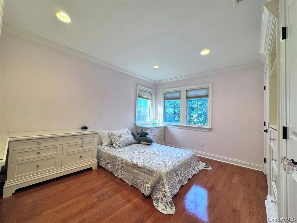 35 Moss Lane, Oyster Bay, NY, 4 Bedrooms Bedrooms, 12 Rooms Rooms,4 BathroomsBathrooms,Residential,For Rent,Moss,0,966278 35 Moss Lane, Oyster Bay, NY, 4 Bedrooms Bedrooms, 12 Rooms Rooms,4 BathroomsBathrooms,Residential,For Rent,Moss,0,966278