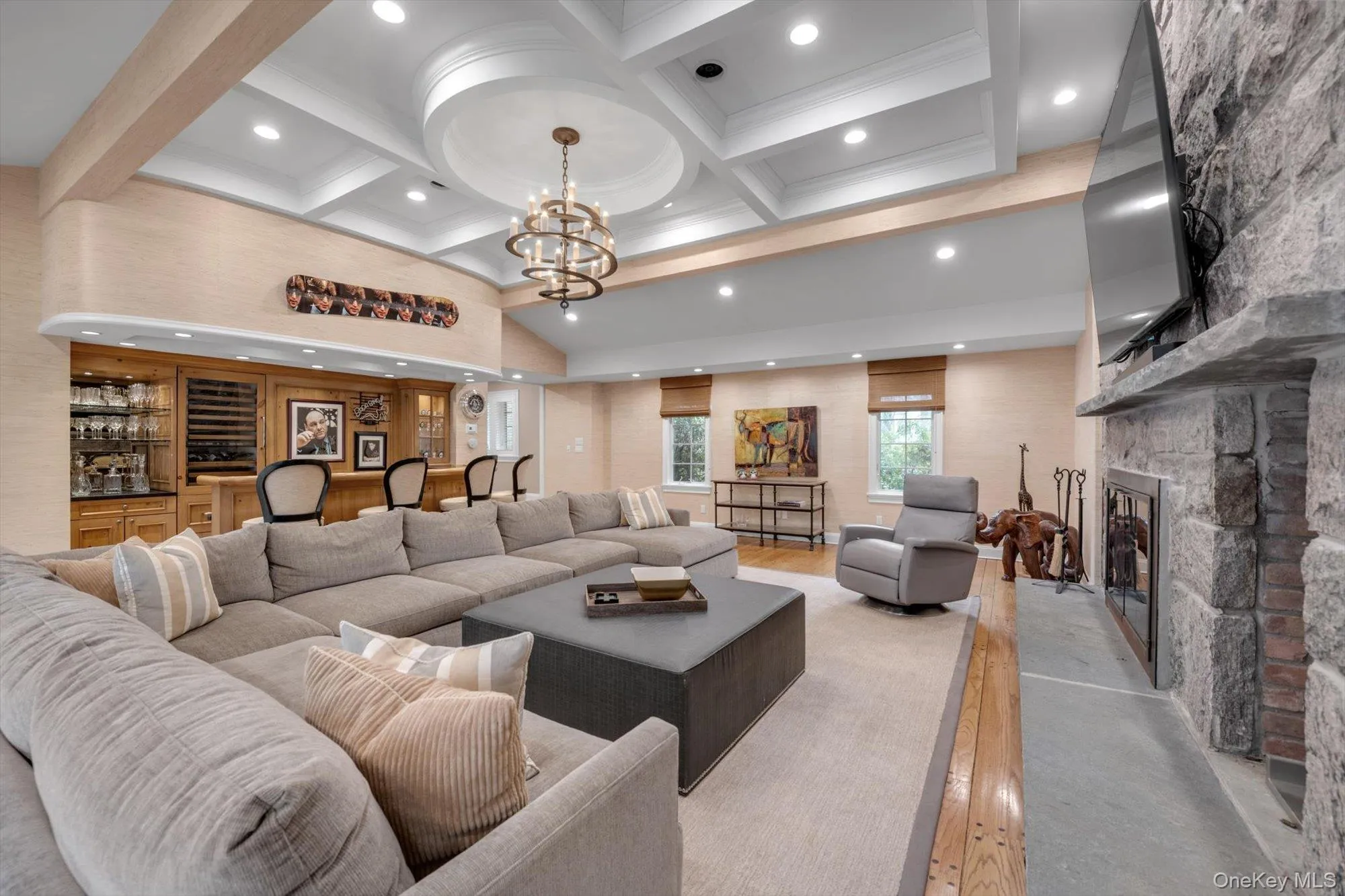 32 Old House Lane, North Hempstead, NY, 6 Bedrooms Bedrooms, 14 Rooms Rooms,5 BathroomsBathrooms,Residential,For Rent,Old House,0,966279 32 Old House Lane, North Hempstead, NY, 6 Bedrooms Bedrooms, 14 Rooms Rooms,5 BathroomsBathrooms,Residential,For Rent,Old House,0,966279