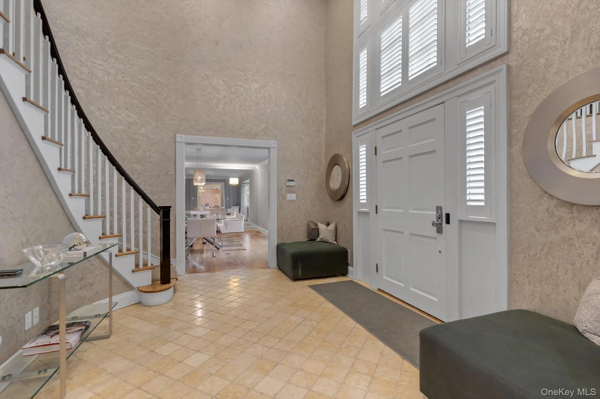 32 Old House Lane, North Hempstead, NY, 6 Bedrooms Bedrooms, 14 Rooms Rooms,5 BathroomsBathrooms,Residential,For Rent,Old House,0,966279 32 Old House Lane, North Hempstead, NY, 6 Bedrooms Bedrooms, 14 Rooms Rooms,5 BathroomsBathrooms,Residential,For Rent,Old House,0,966279