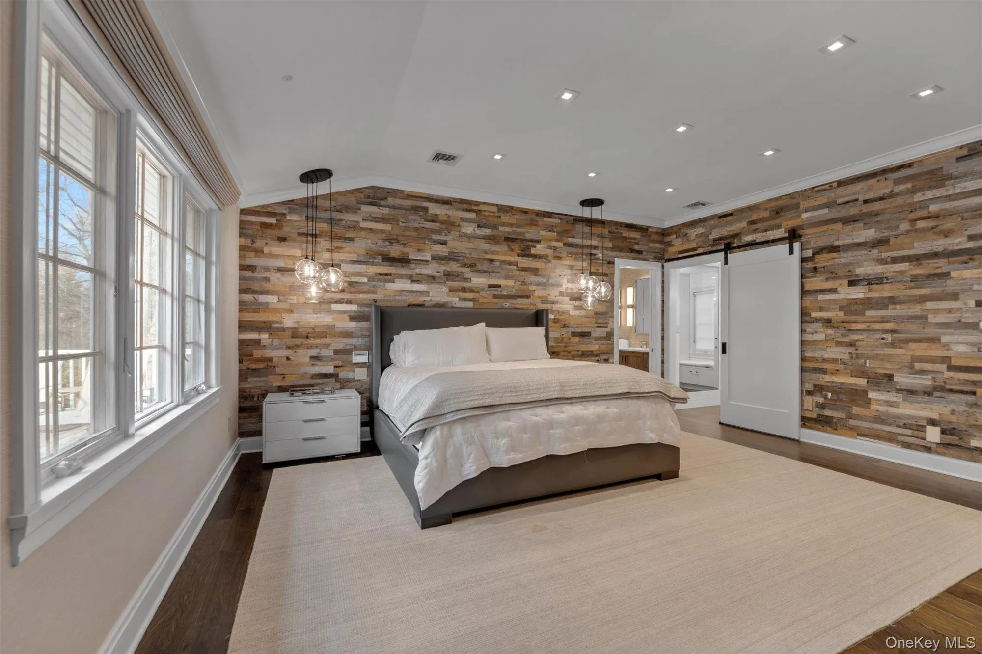 32 Old House Lane, North Hempstead, NY, 6 Bedrooms Bedrooms, 14 Rooms Rooms,5 BathroomsBathrooms,Residential,For Rent,Old House,0,966279 32 Old House Lane, North Hempstead, NY, 6 Bedrooms Bedrooms, 14 Rooms Rooms,5 BathroomsBathrooms,Residential,For Rent,Old House,0,966279