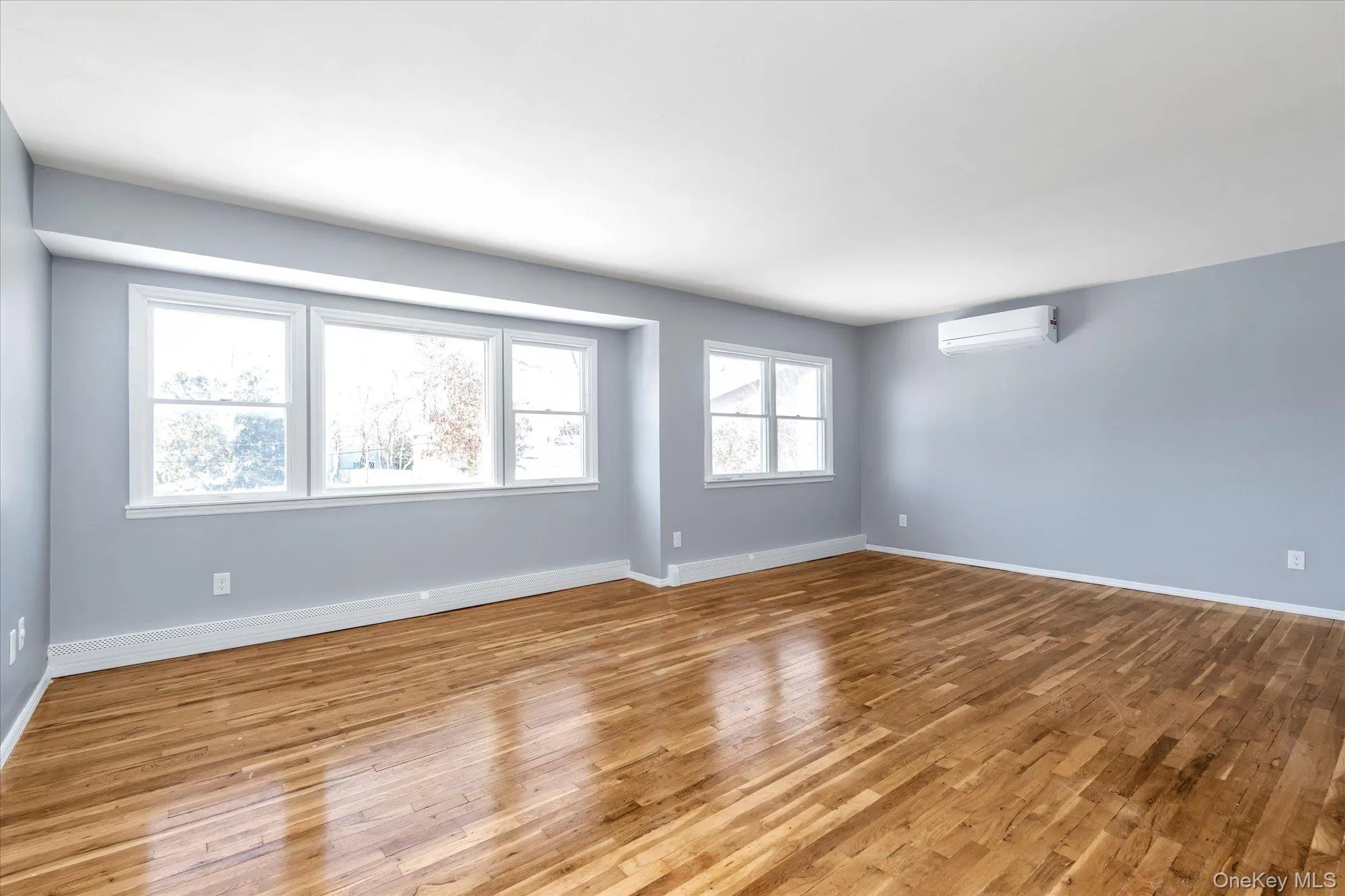 27 Marlo Lane, Islip, NY, 3 Bedrooms Bedrooms, 5 Rooms Rooms,1 BathroomBathrooms,Residential Lease,For Rent,Marlo,0,966316 27 Marlo Lane, Islip, NY, 3 Bedrooms Bedrooms, 5 Rooms Rooms,1 BathroomBathrooms,Residential Lease,For Rent,Marlo,0,966316