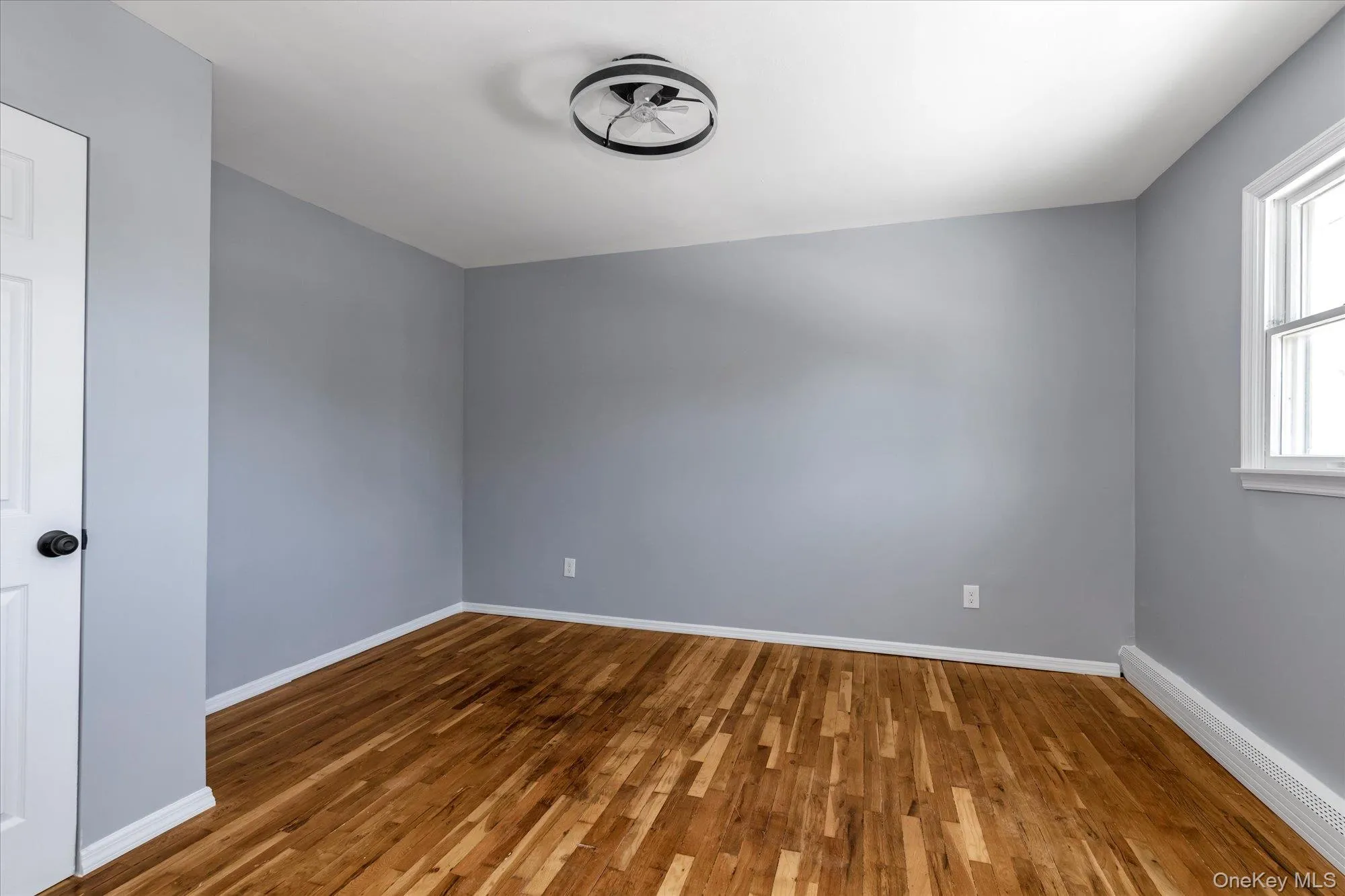 27 Marlo Lane, Islip, NY, 3 Bedrooms Bedrooms, 5 Rooms Rooms,1 BathroomBathrooms,Residential Lease,For Rent,Marlo,0,966316 27 Marlo Lane, Islip, NY, 3 Bedrooms Bedrooms, 5 Rooms Rooms,1 BathroomBathrooms,Residential Lease,For Rent,Marlo,0,966316