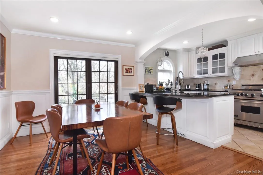 566 Columbus Avenue, Mount Vernon, NY, 4 Bedrooms Bedrooms, 8 Rooms Rooms,3 BathroomsBathrooms,Residential Lease,For Rent,Columbus,0,966336 566 Columbus Avenue, Mount Vernon, NY, 4 Bedrooms Bedrooms, 8 Rooms Rooms,3 BathroomsBathrooms,Residential Lease,For Rent,Columbus,0,966336