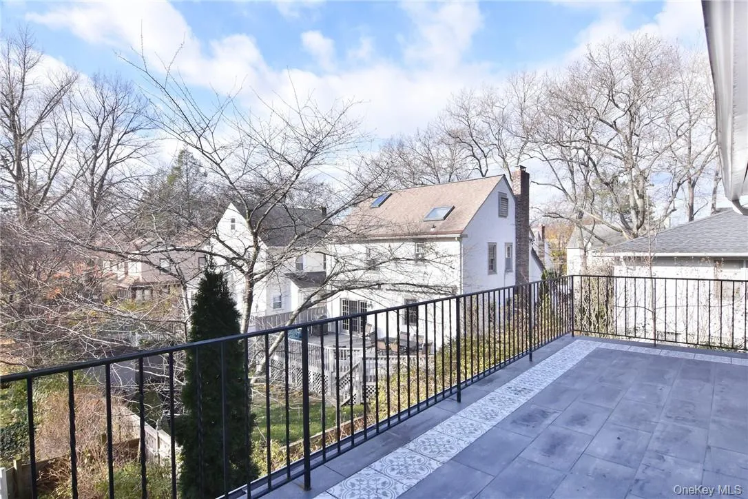 566 Columbus Avenue, Mount Vernon, NY, 4 Bedrooms Bedrooms, 8 Rooms Rooms,3 BathroomsBathrooms,Residential Lease,For Rent,Columbus,0,966336 566 Columbus Avenue, Mount Vernon, NY, 4 Bedrooms Bedrooms, 8 Rooms Rooms,3 BathroomsBathrooms,Residential Lease,For Rent,Columbus,0,966336