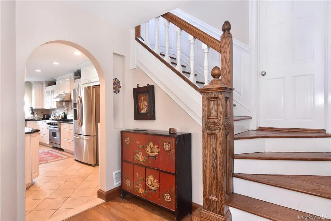 566 Columbus Avenue, Mount Vernon, NY, 4 Bedrooms Bedrooms, 8 Rooms Rooms,3 BathroomsBathrooms,Residential Lease,For Rent,Columbus,0,966336 566 Columbus Avenue, Mount Vernon, NY, 4 Bedrooms Bedrooms, 8 Rooms Rooms,3 BathroomsBathrooms,Residential Lease,For Rent,Columbus,0,966336