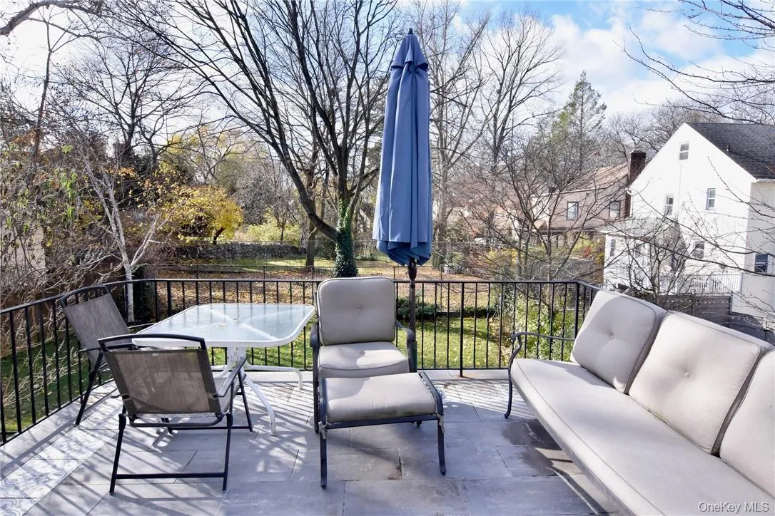 566 Columbus Avenue, Mount Vernon, NY, 4 Bedrooms Bedrooms, 8 Rooms Rooms,3 BathroomsBathrooms,Residential Lease,For Rent,Columbus,0,966336 566 Columbus Avenue, Mount Vernon, NY, 4 Bedrooms Bedrooms, 8 Rooms Rooms,3 BathroomsBathrooms,Residential Lease,For Rent,Columbus,0,966336