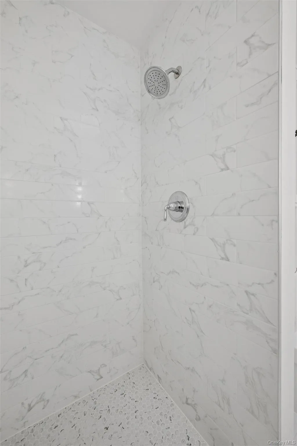 70 Pheasant Run, North Hempstead, NY, 2 Bedrooms Bedrooms, 5 Rooms Rooms,2 BathroomsBathrooms,Residential Lease,For Rent,Pheasant,0,966342 70 Pheasant Run, North Hempstead, NY, 2 Bedrooms Bedrooms, 5 Rooms Rooms,2 BathroomsBathrooms,Residential Lease,For Rent,Pheasant,0,966342