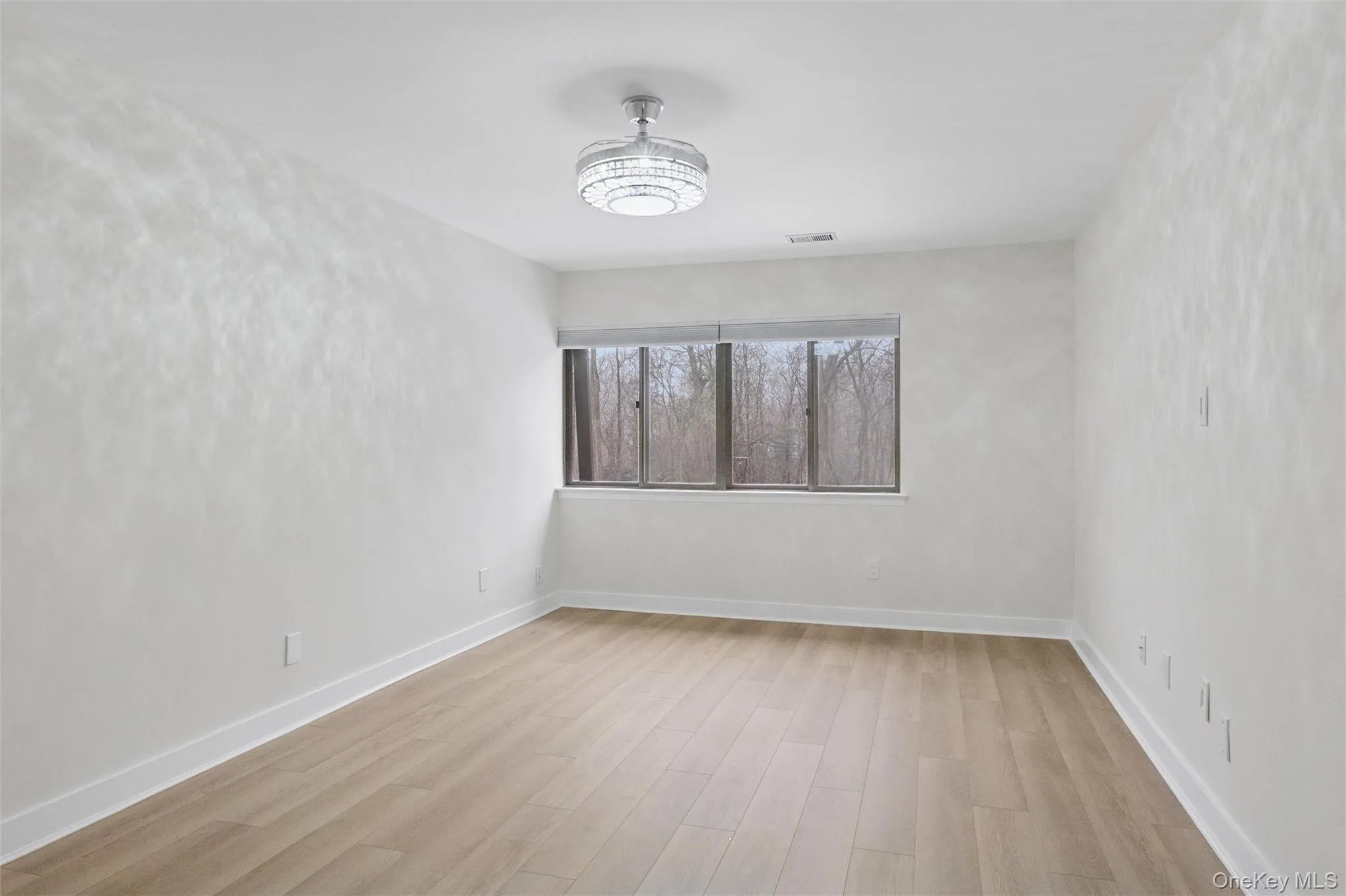 70 Pheasant Run, North Hempstead, NY, 2 Bedrooms Bedrooms, 5 Rooms Rooms,2 BathroomsBathrooms,Residential Lease,For Rent,Pheasant,0,966342 70 Pheasant Run, North Hempstead, NY, 2 Bedrooms Bedrooms, 5 Rooms Rooms,2 BathroomsBathrooms,Residential Lease,For Rent,Pheasant,0,966342