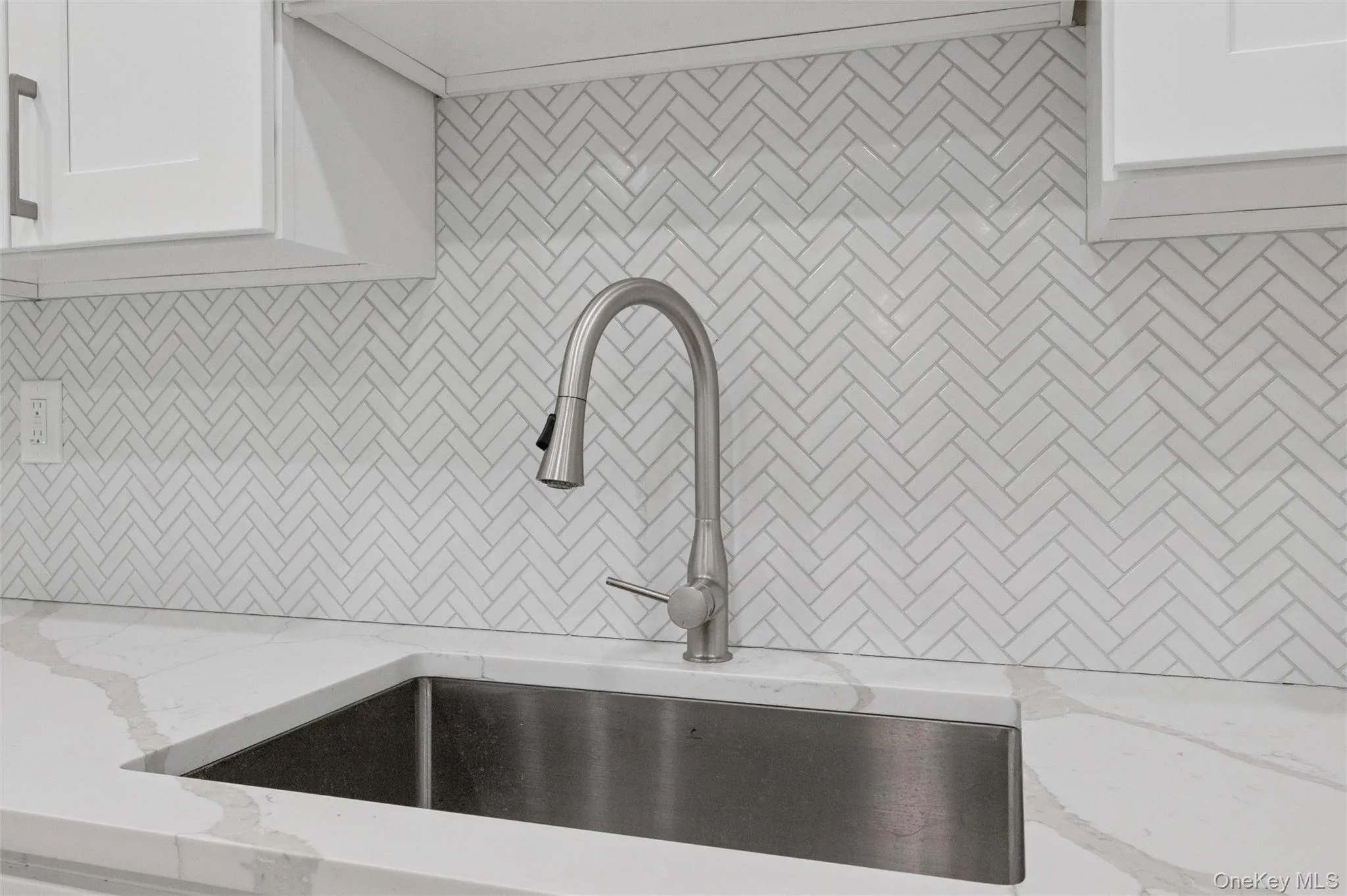 70 Pheasant Run, North Hempstead, NY, 2 Bedrooms Bedrooms, 5 Rooms Rooms,2 BathroomsBathrooms,Residential Lease,For Rent,Pheasant,0,966342 70 Pheasant Run, North Hempstead, NY, 2 Bedrooms Bedrooms, 5 Rooms Rooms,2 BathroomsBathrooms,Residential Lease,For Rent,Pheasant,0,966342