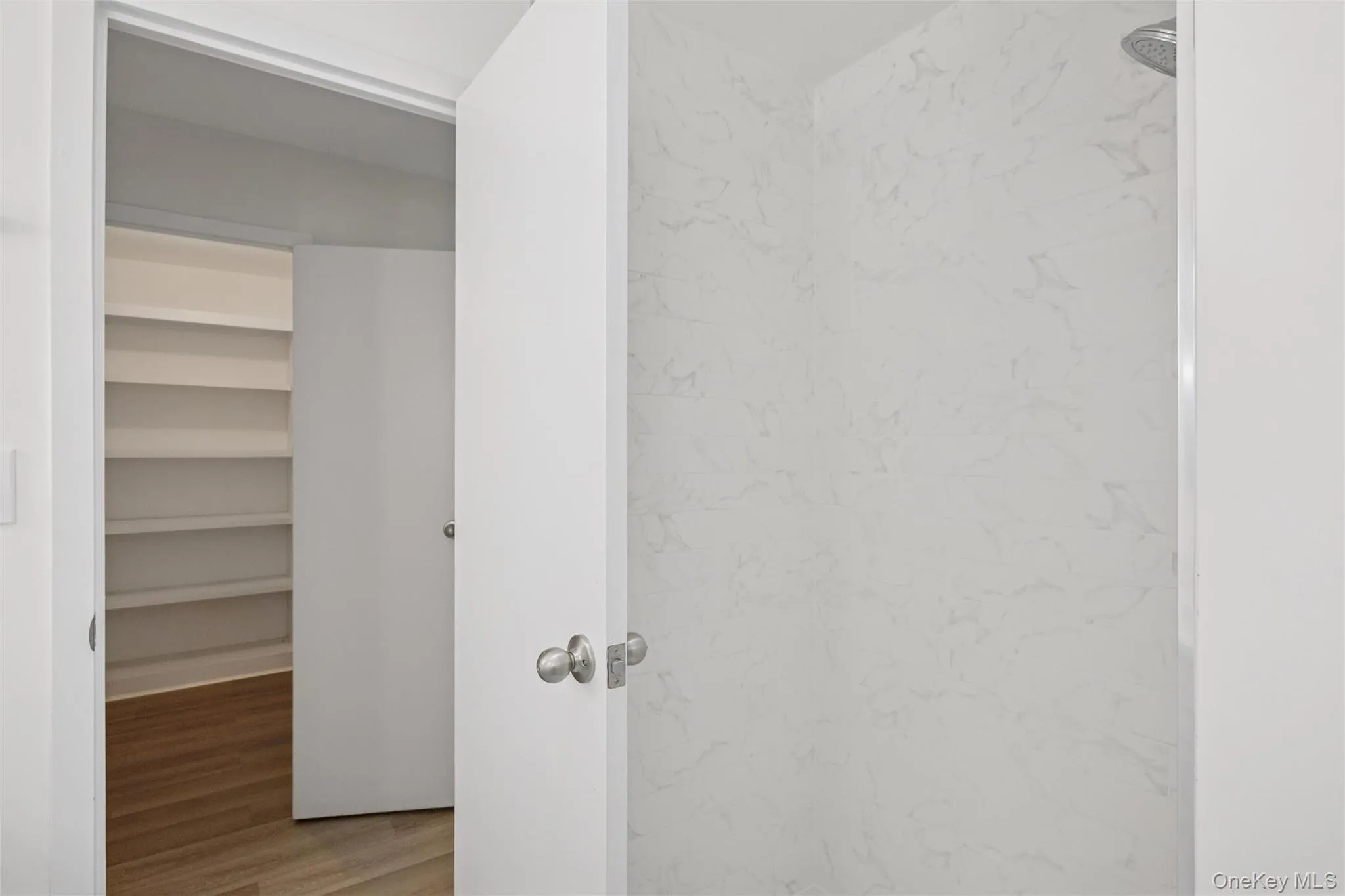 70 Pheasant Run, North Hempstead, NY, 2 Bedrooms Bedrooms, 5 Rooms Rooms,2 BathroomsBathrooms,Residential Lease,For Rent,Pheasant,0,966342 70 Pheasant Run, North Hempstead, NY, 2 Bedrooms Bedrooms, 5 Rooms Rooms,2 BathroomsBathrooms,Residential Lease,For Rent,Pheasant,0,966342